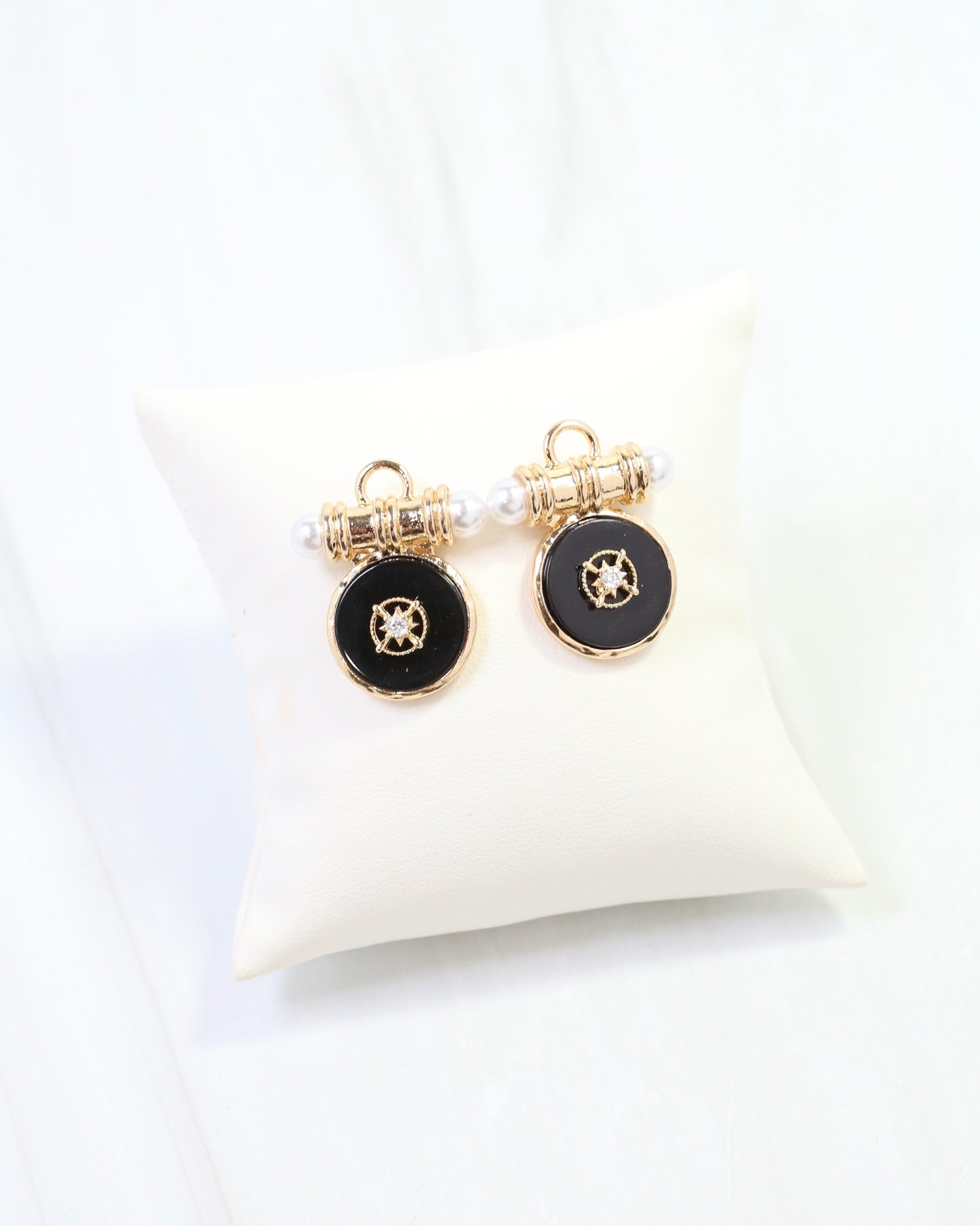 Kurri Circle Drop Earring Black