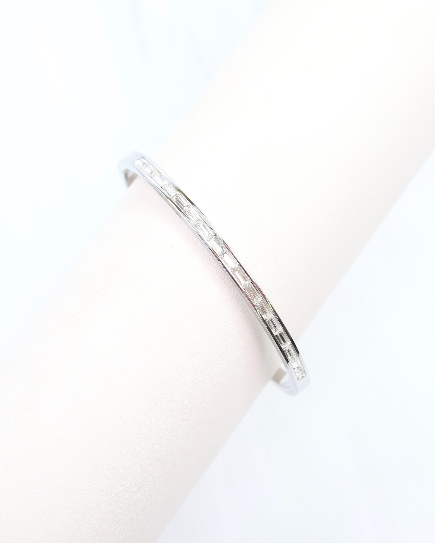 Nyx Bangle Bracelet Silver