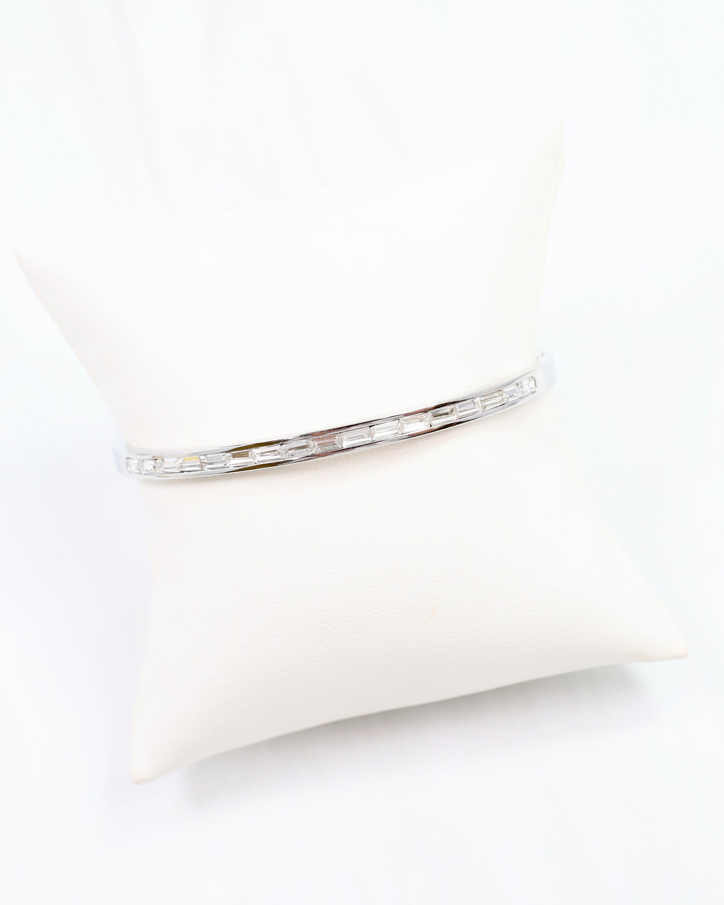 Nyx Bangle Bracelet Silver