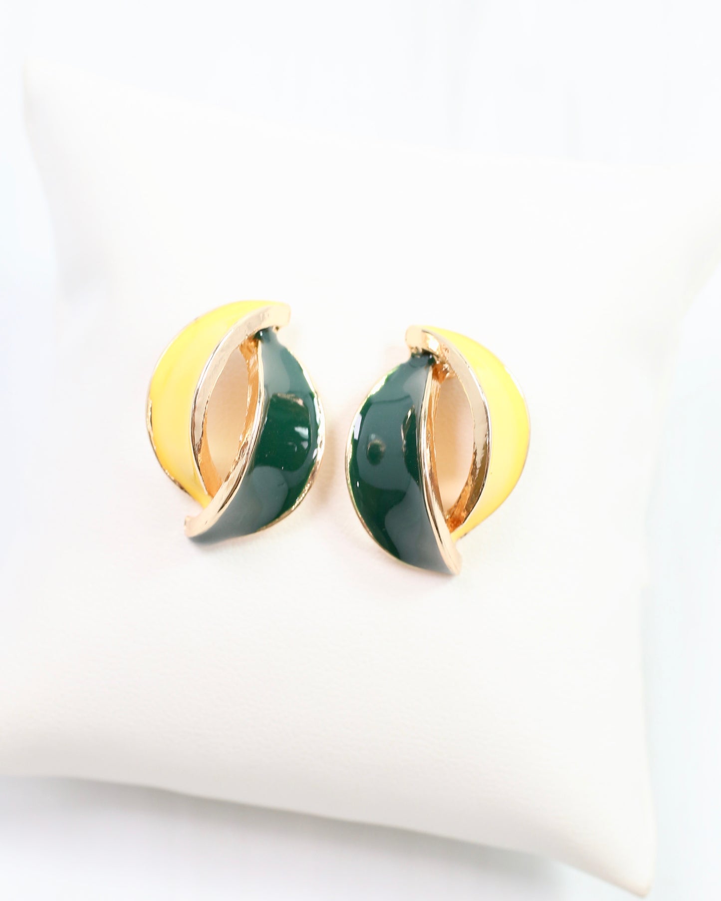 Cora Game Day Earring Green Gold