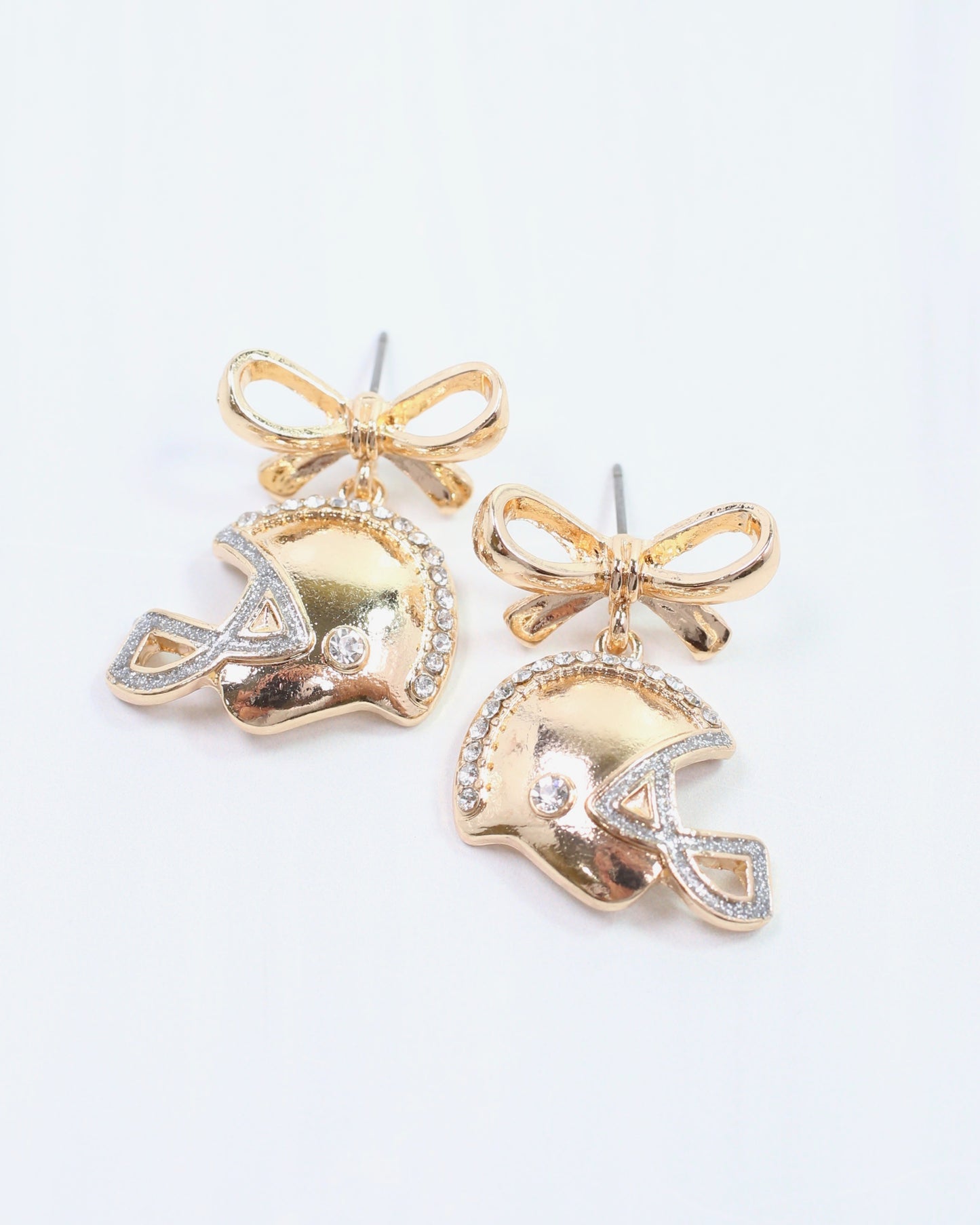 Sporty Bow Helmet Earring Gold