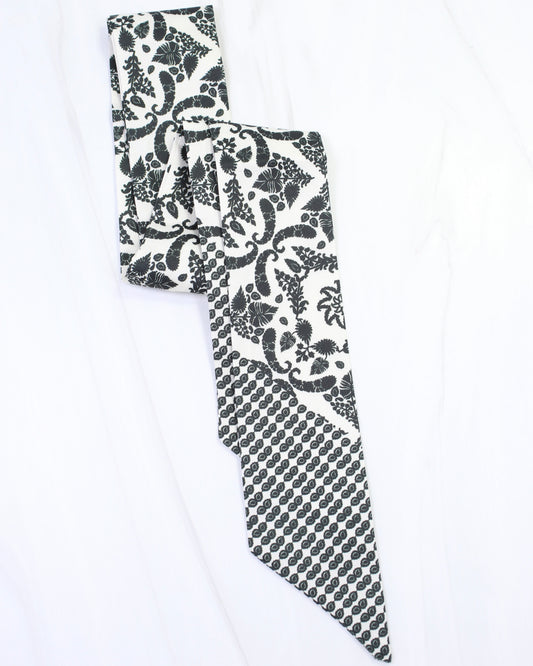 Elaina Foliage Print Skinny Scarf Black