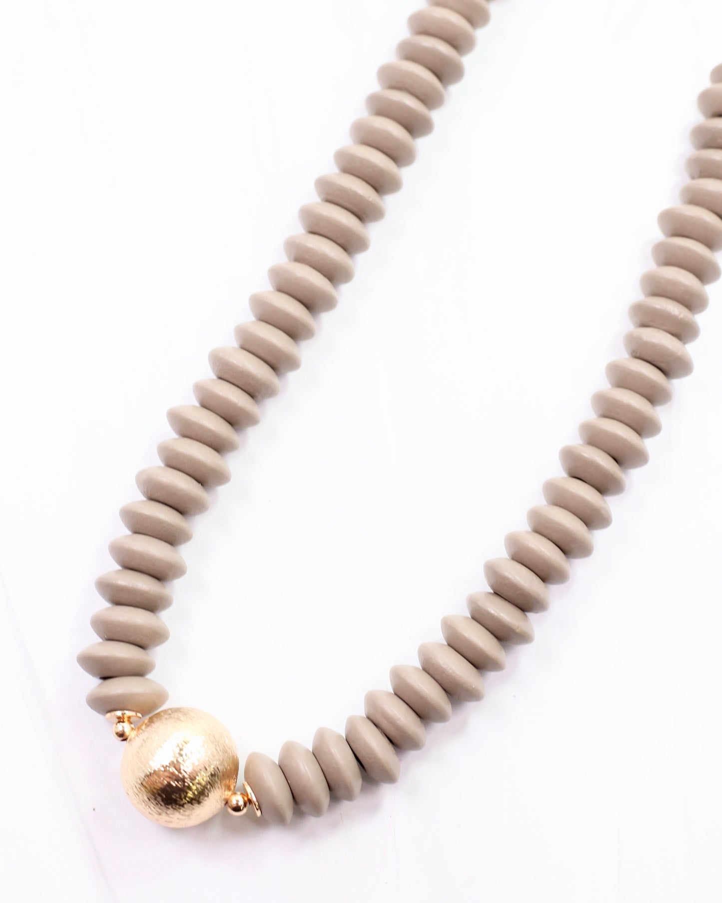 Dayle Disc and Ball Necklace Brown