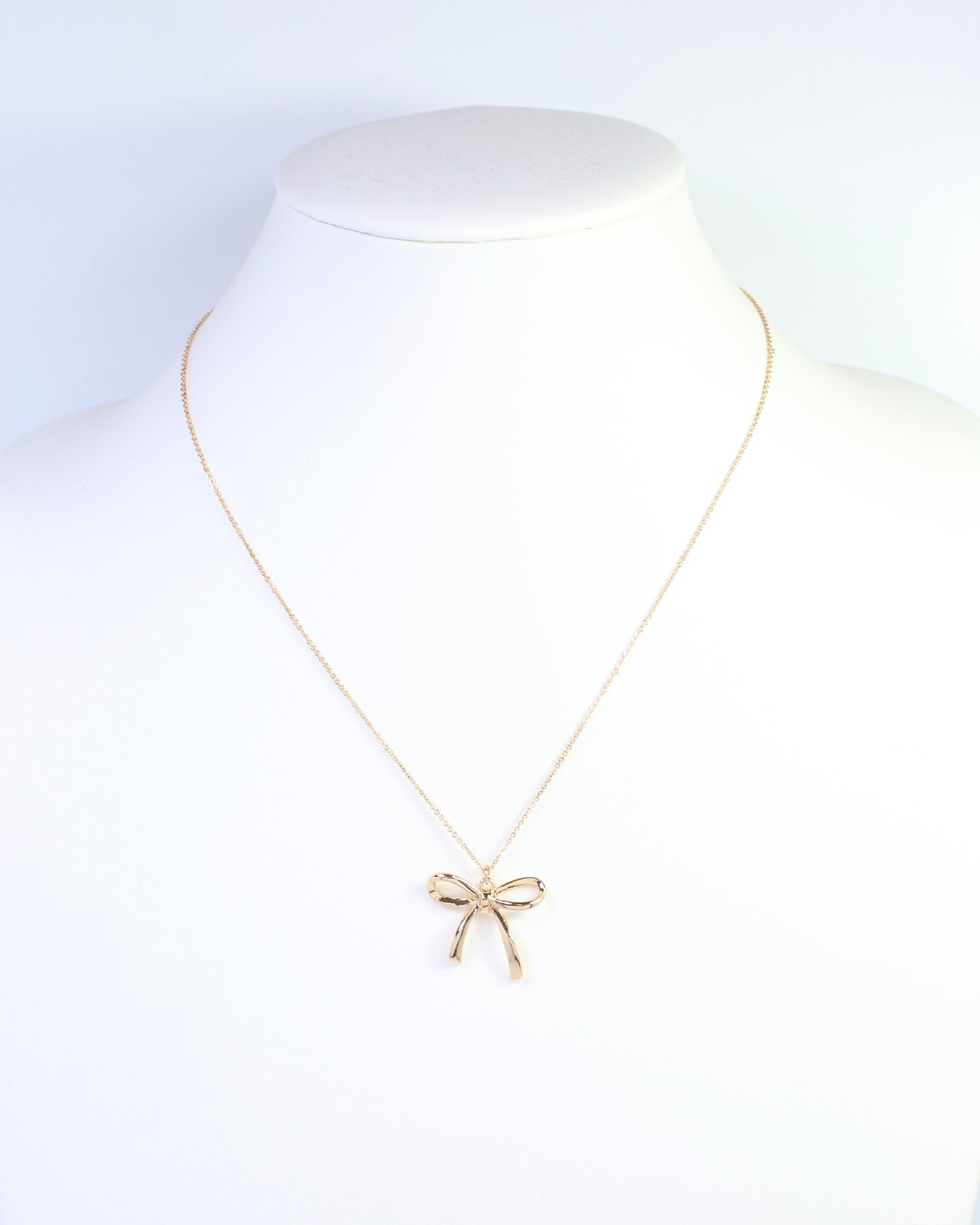 Phillips Bow Necklace Gold