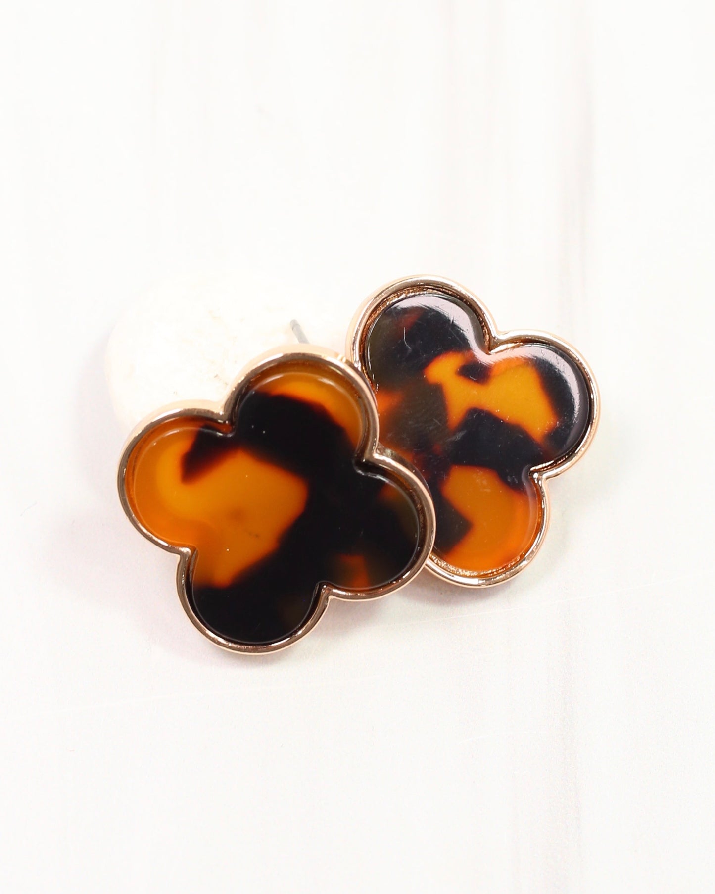 Mazie Clover Stud Earring Tortoise
