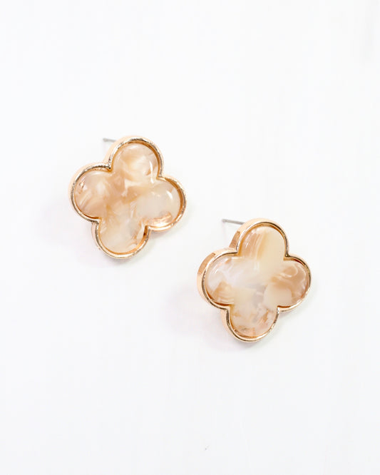 Mazie Clover Stud Earring Natural