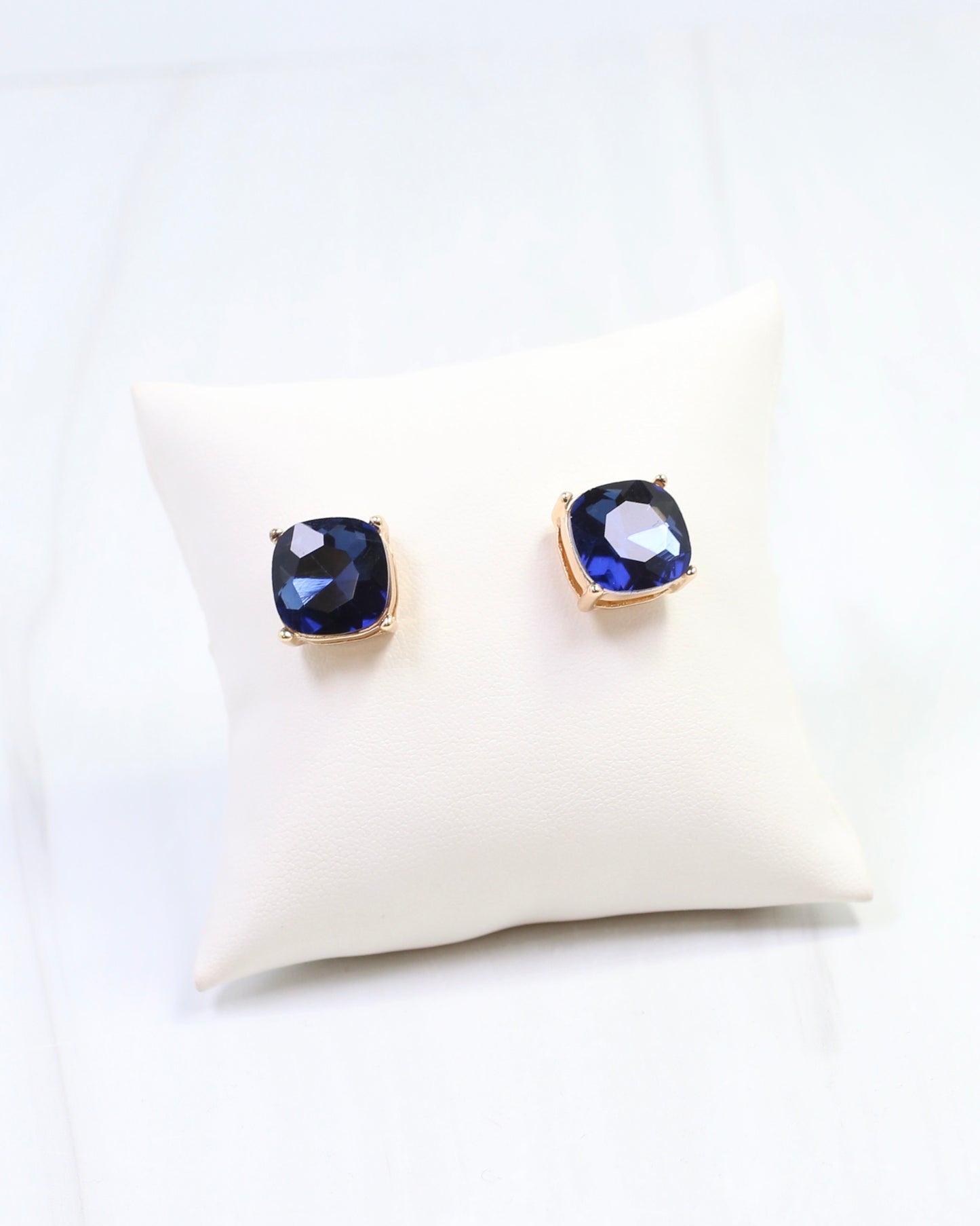 Julien Stone Stud Earring Navy