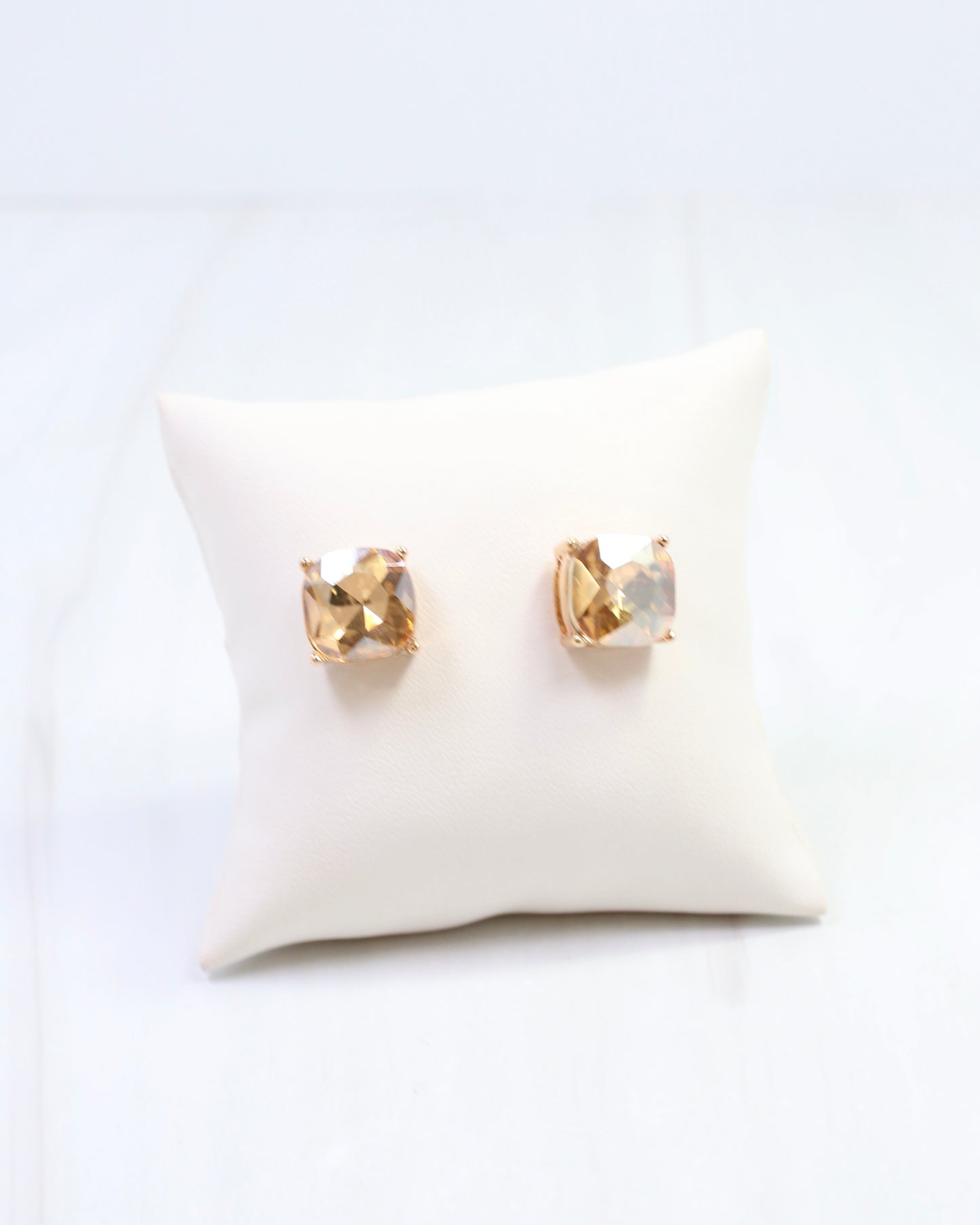 Julien Stone Stud Earring Champagne