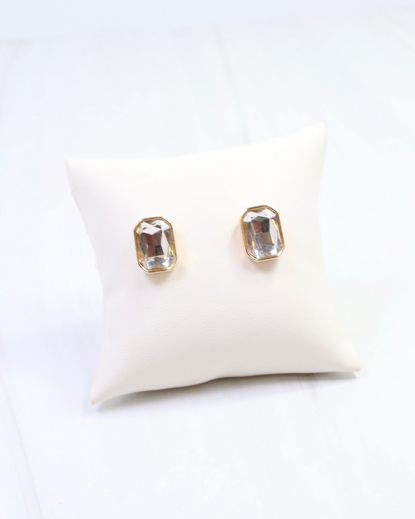 Willis Crystal Earring Gold