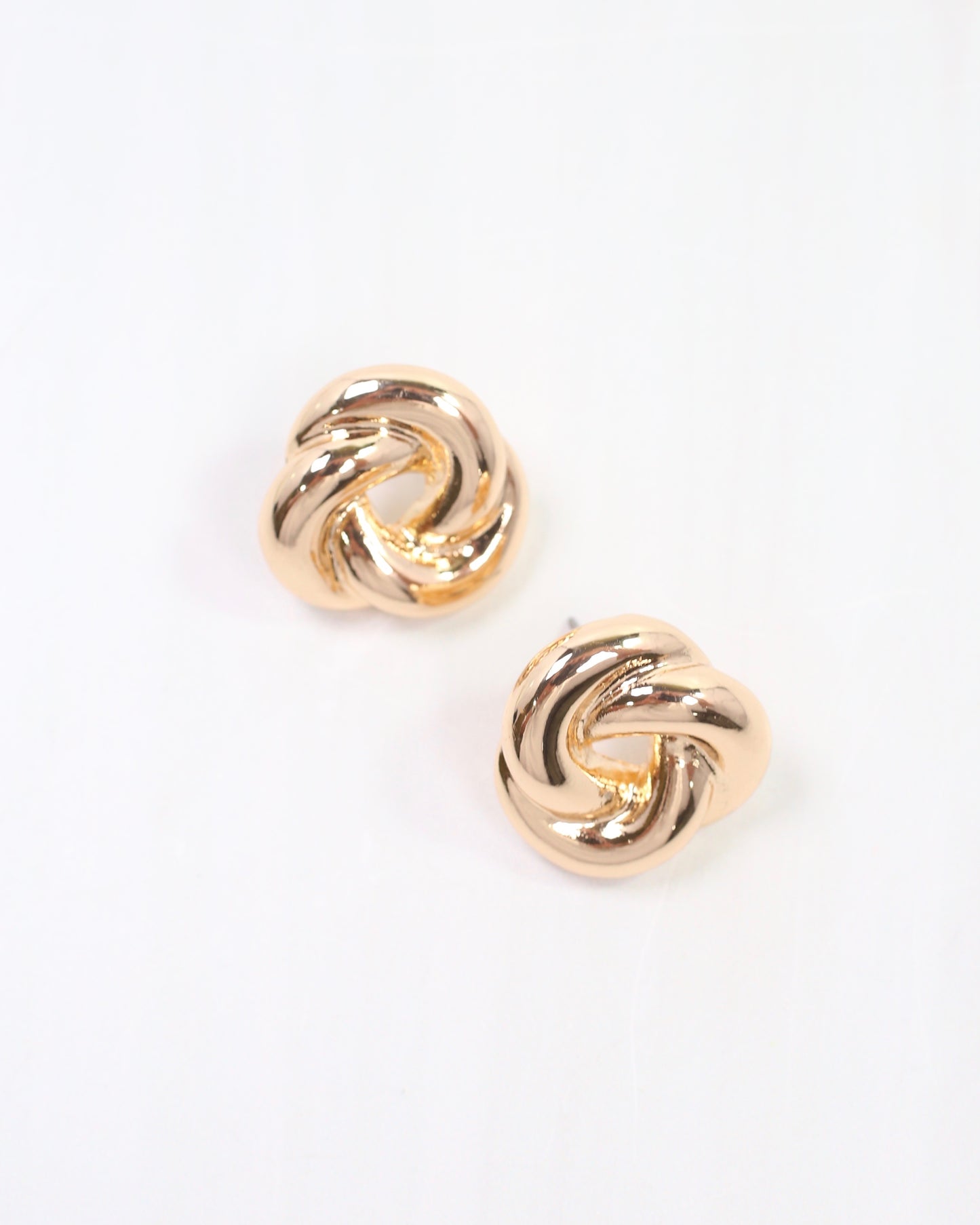 Camille Knot Earring Gold