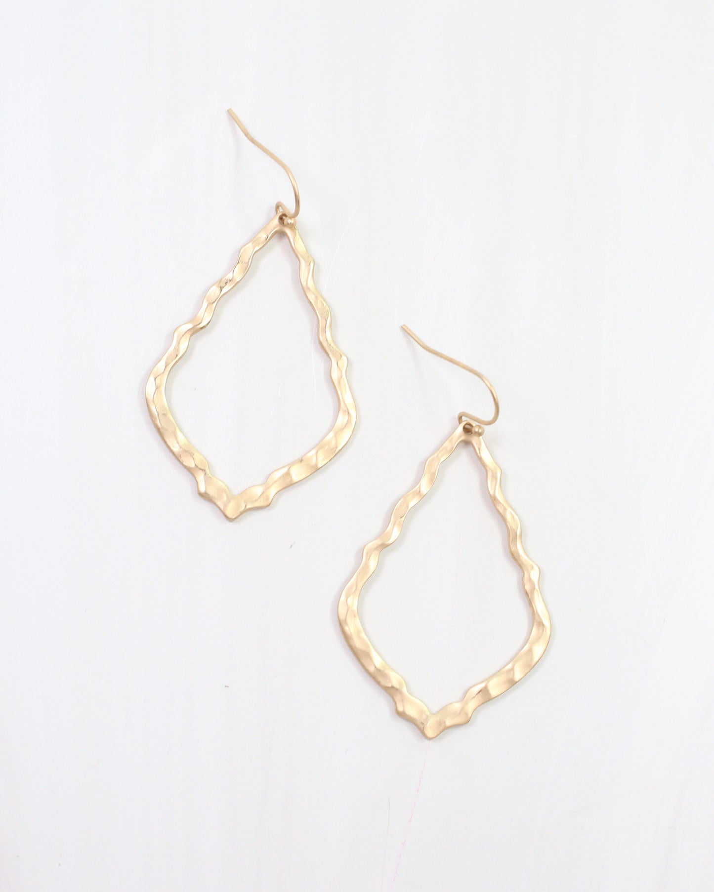 Bayfield Quatrefoil Earring Matte Gold