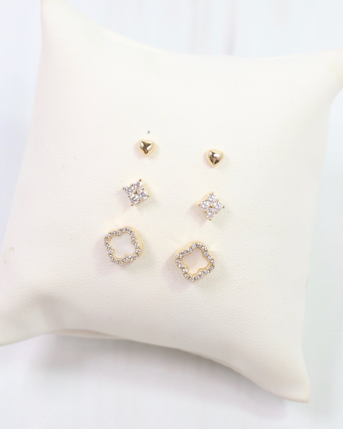 White Opal Clover and Stud Earring Set Gold