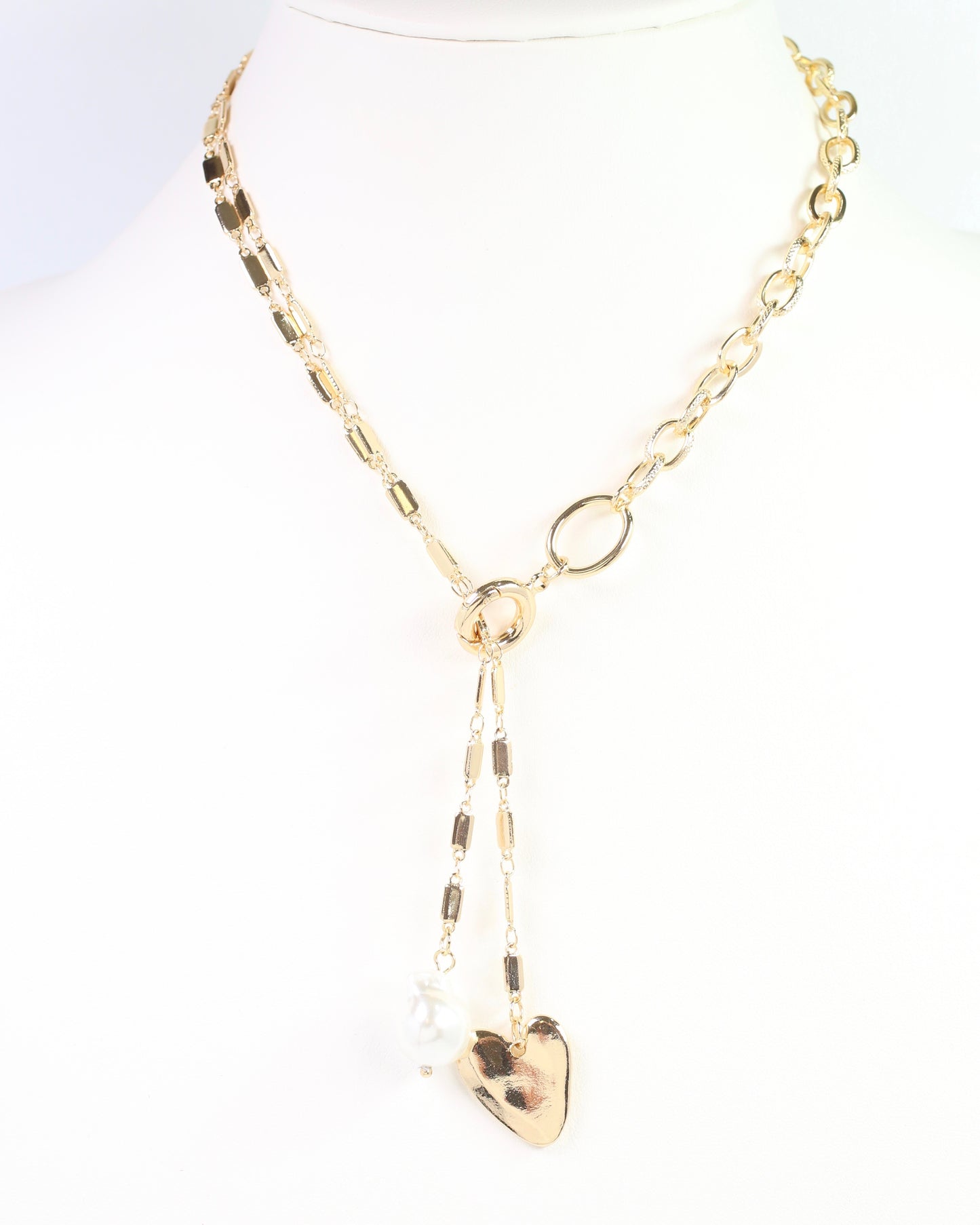 Maple Heart and Pearl Pendant Necklace Gold