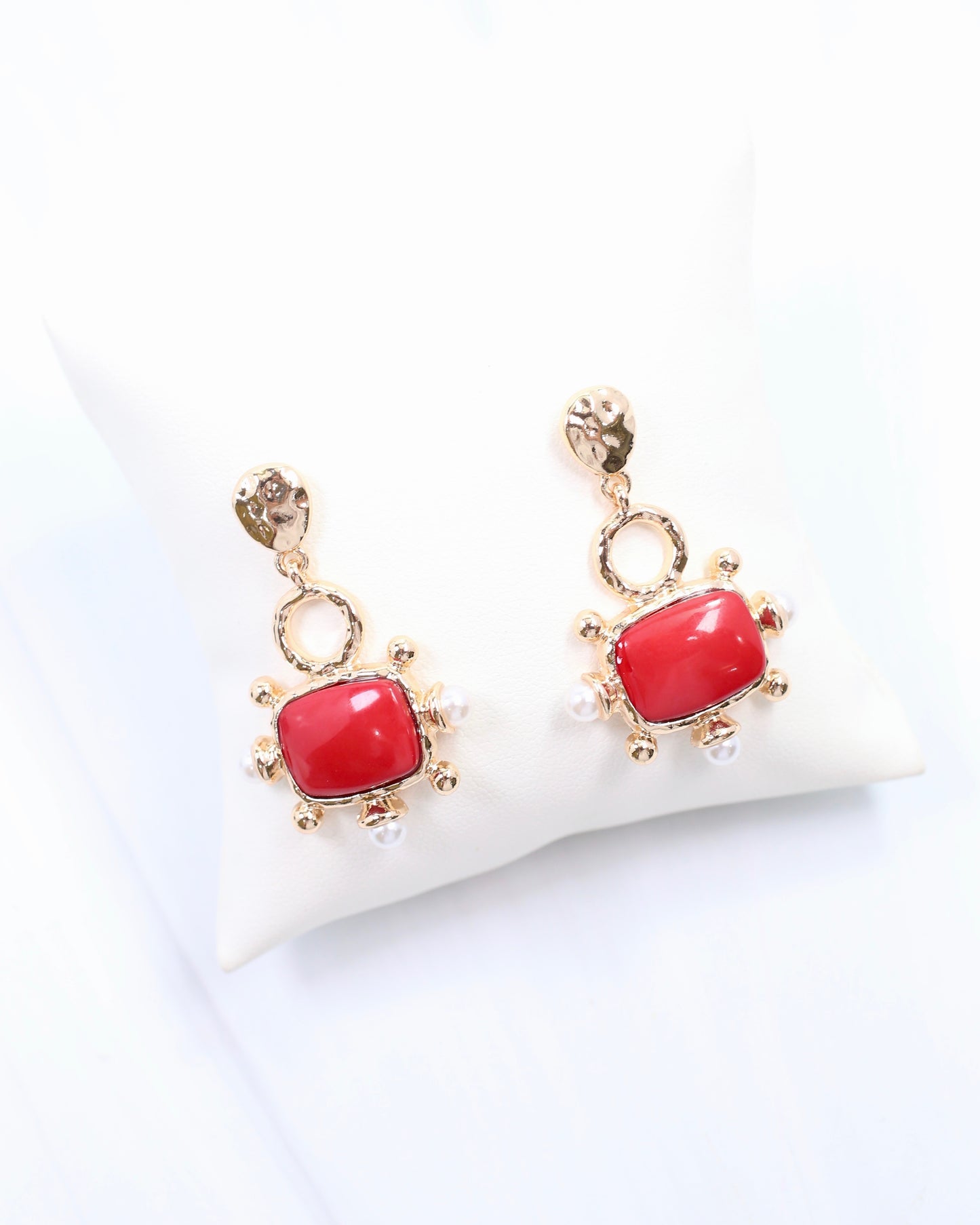 Buena Vista Stone and Pearl Drop Earring Red