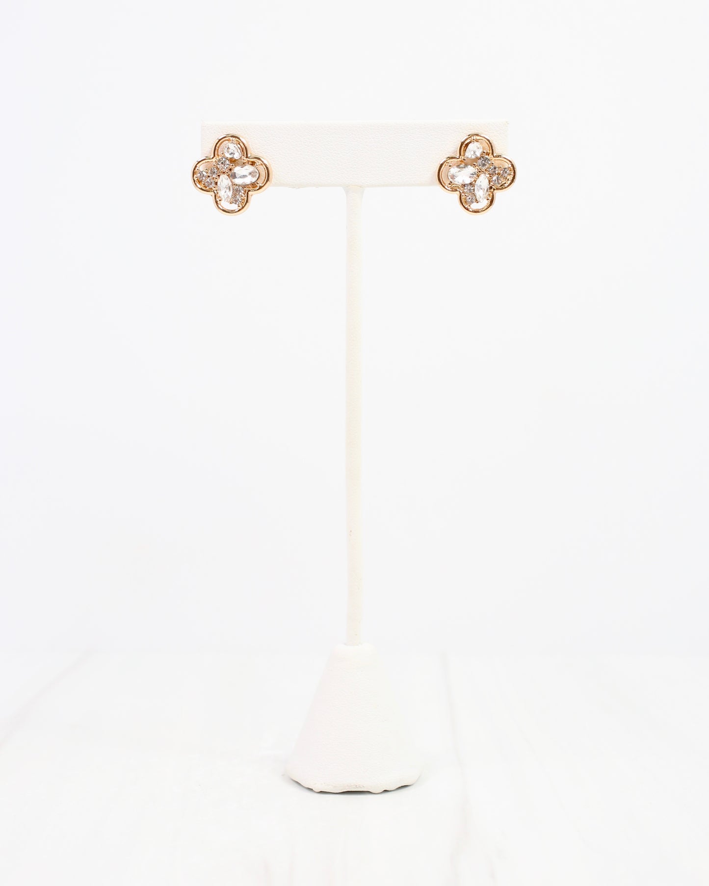 Coronado Clover Cluster Stud Clear