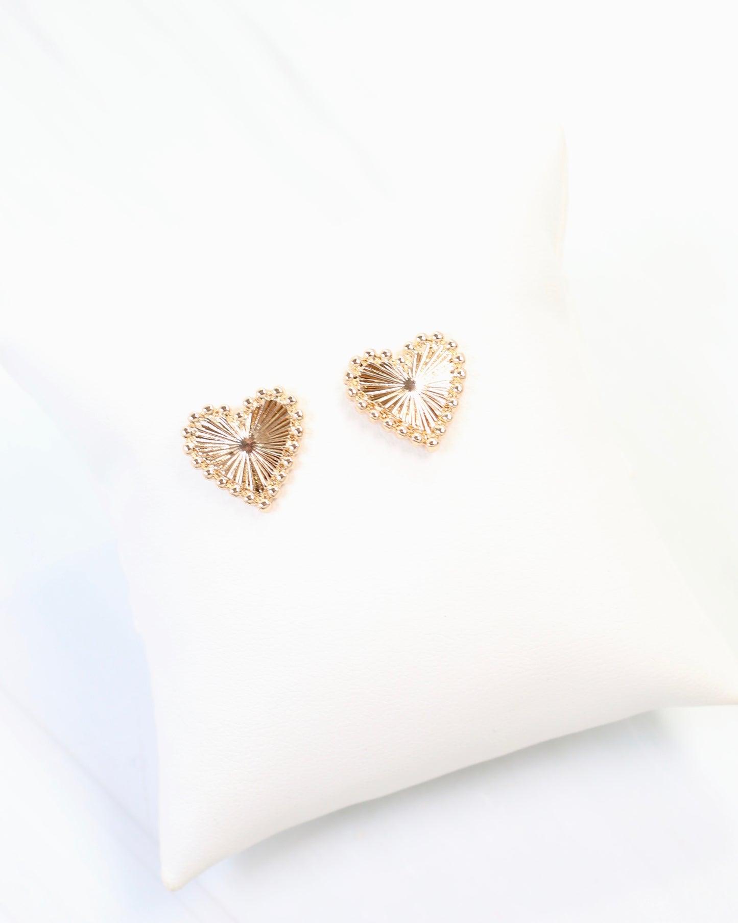 Paulson Heart Earring Gold