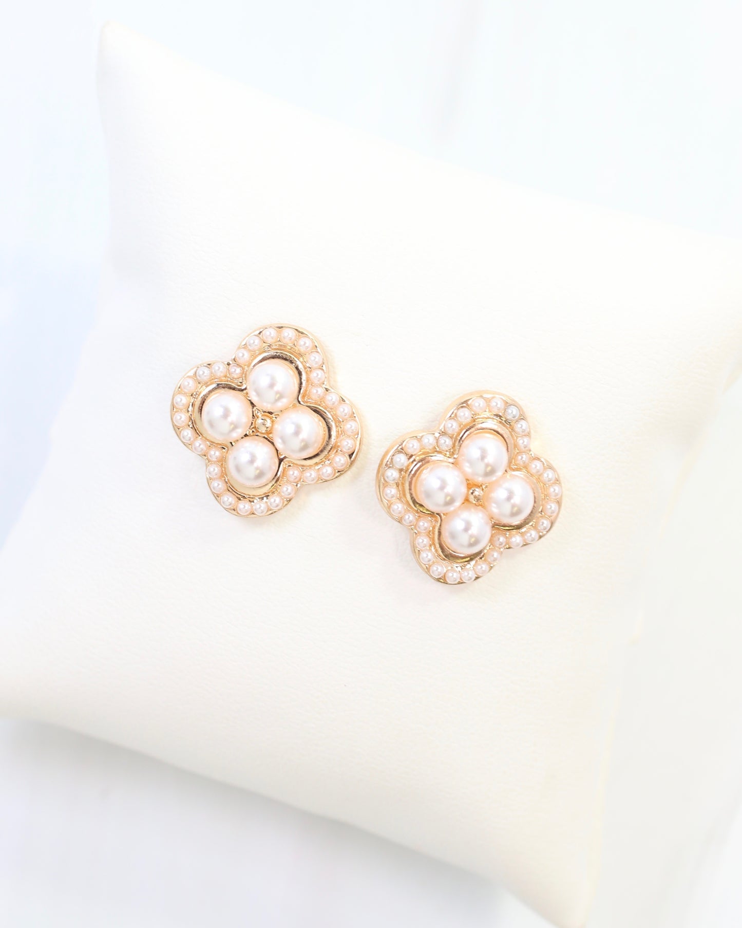 Lindell Pearl Stud Earring Cream