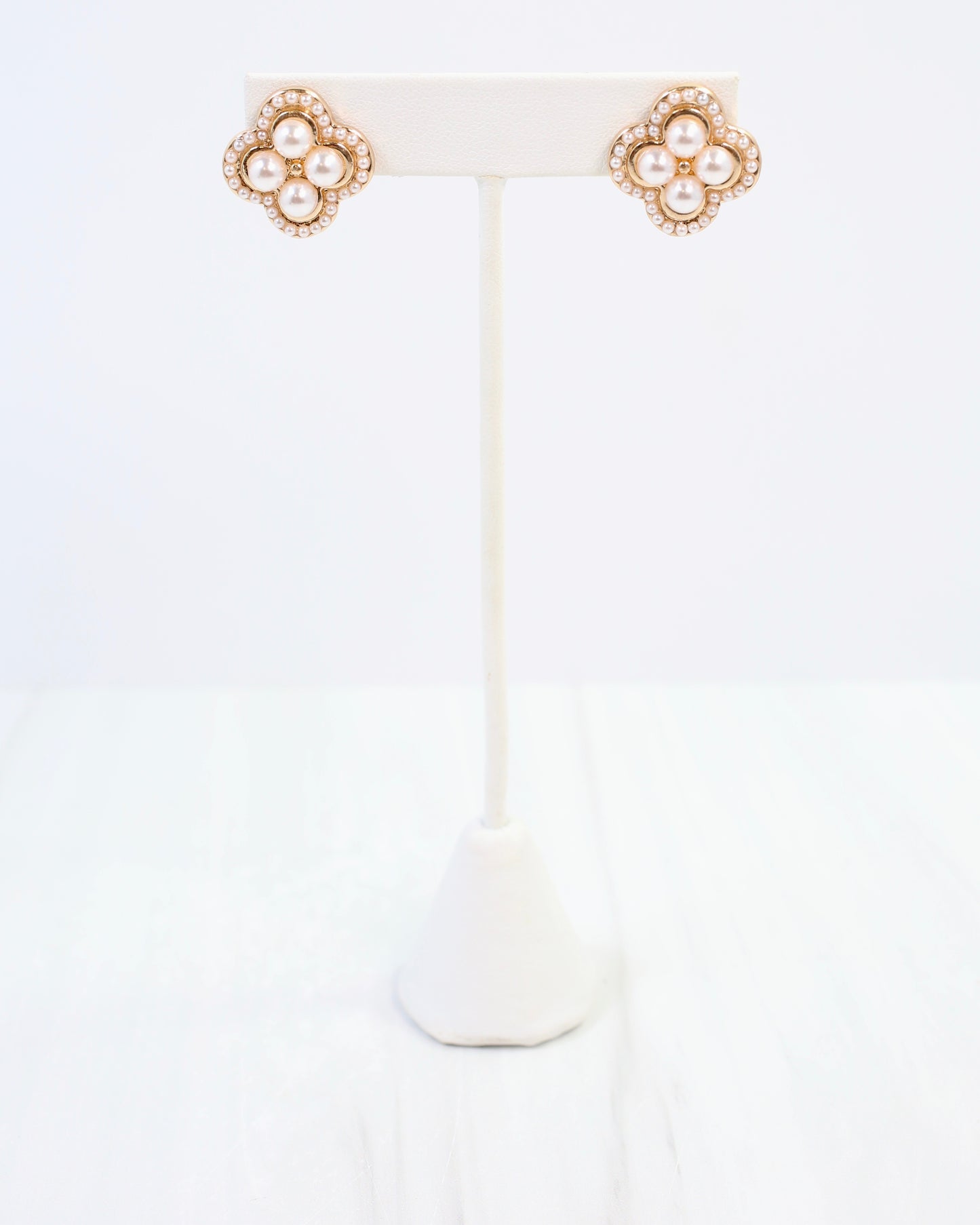 Lindell Pearl Stud Earring Cream