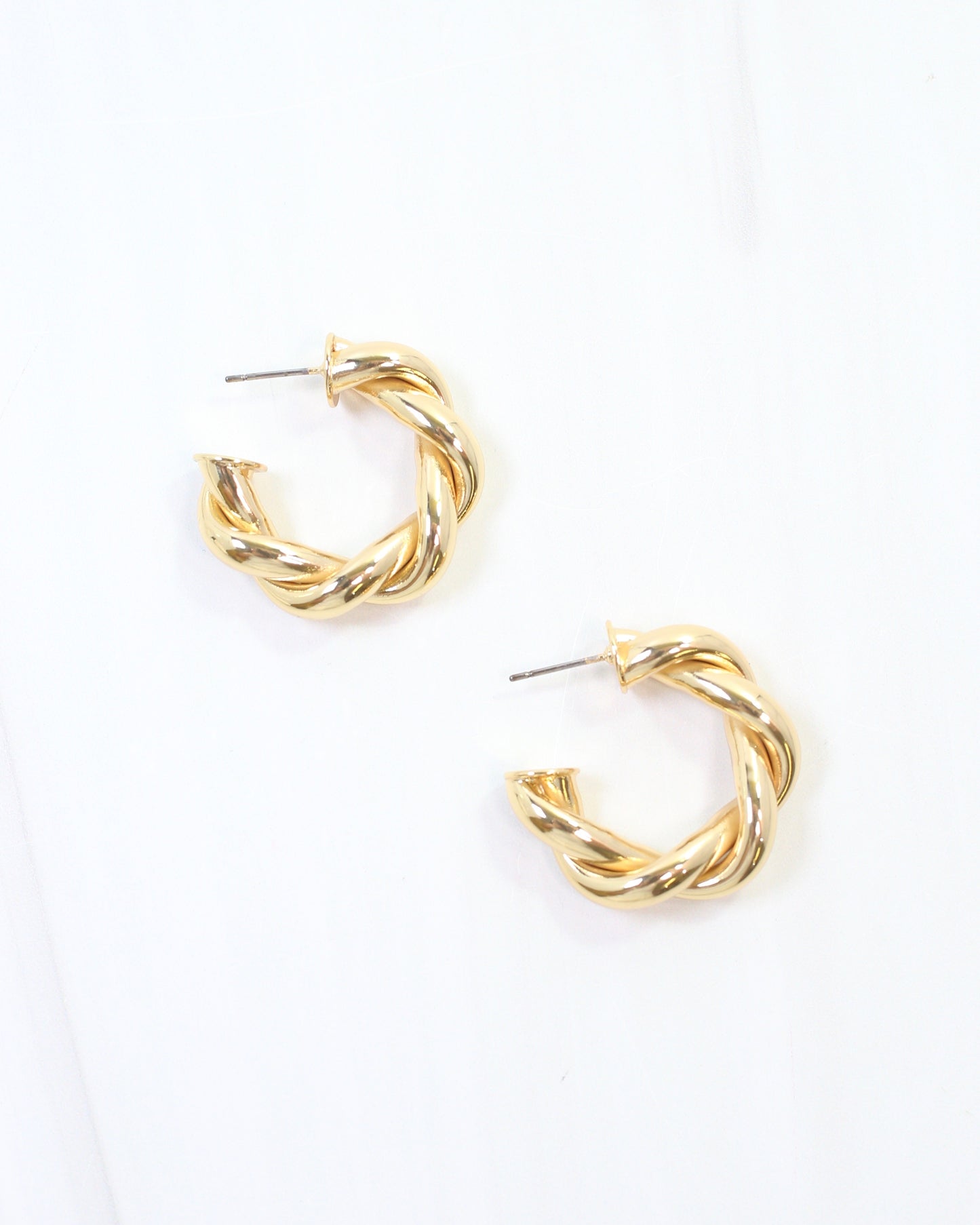 Raylee Twisted Hoop-Medium Shiny Gold