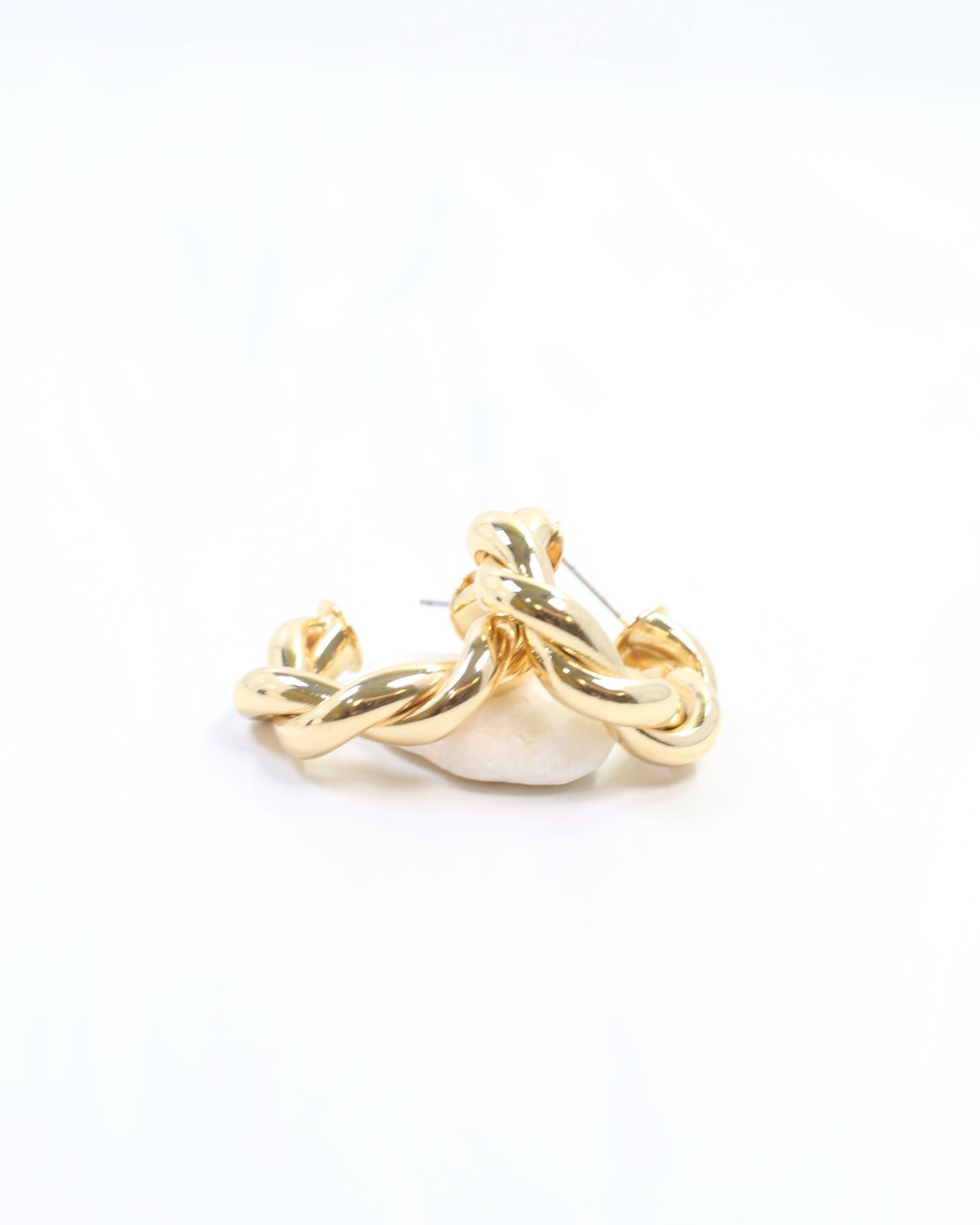 Raylee Twisted Hoop-Medium Shiny Gold