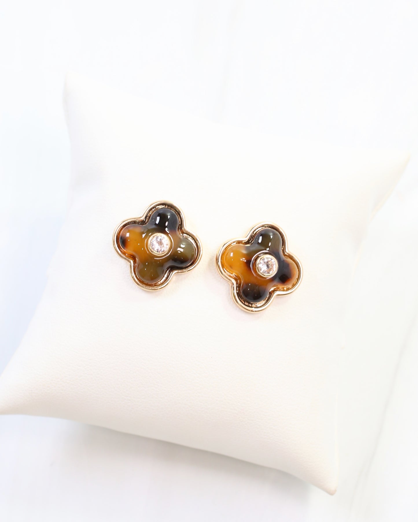 Colby Clover Stud Tortoise