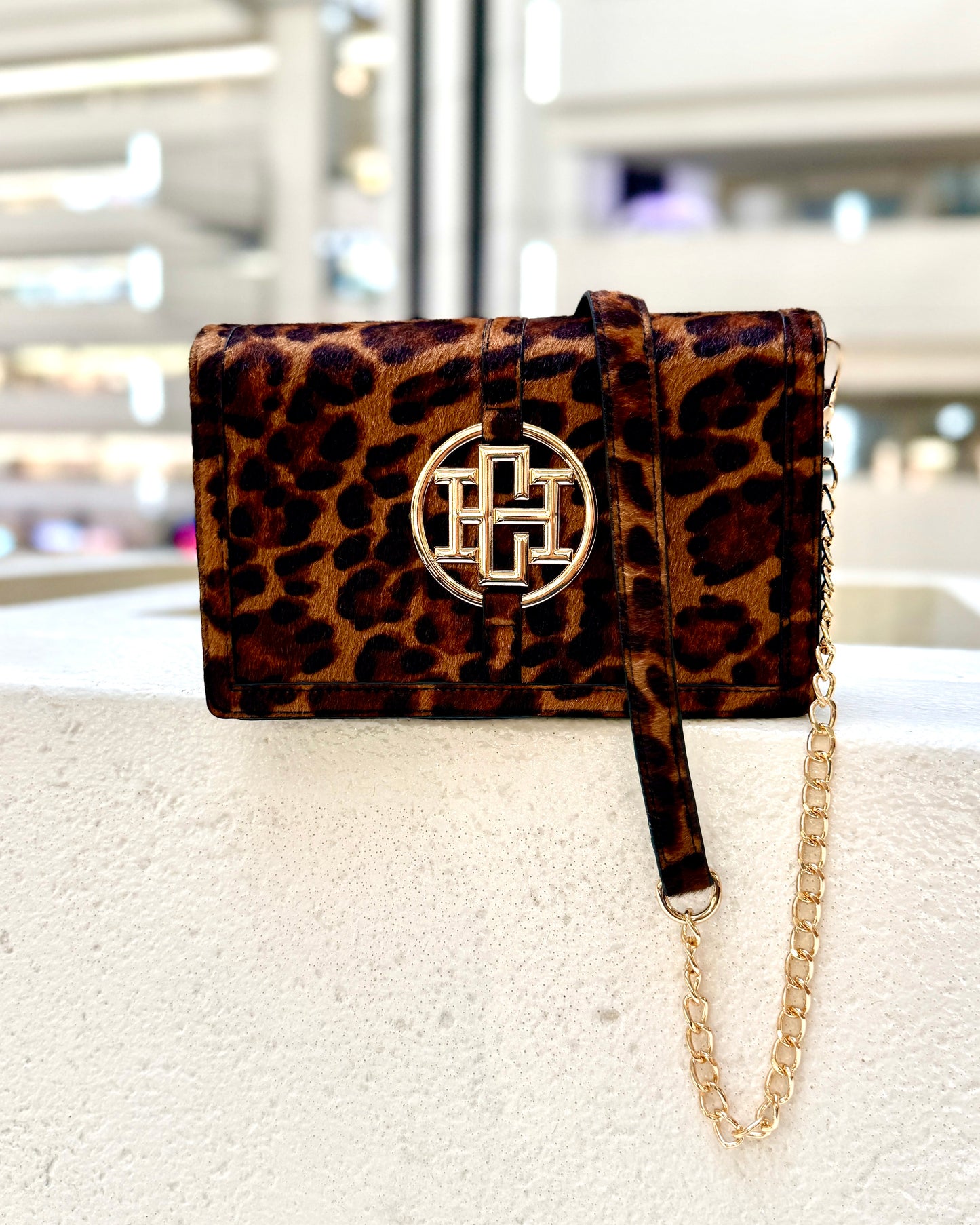 Cecilia Circle Logo Handbag Spotted Saddle