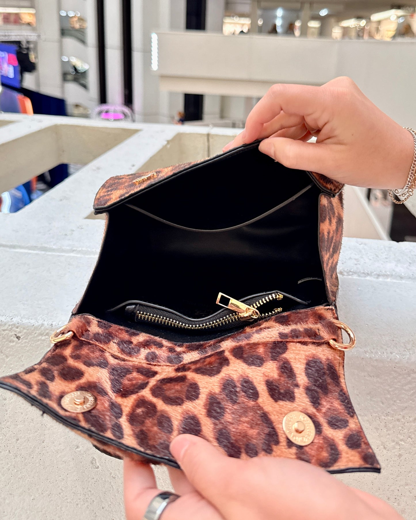 Vivienne Handbag Spotted Saddle