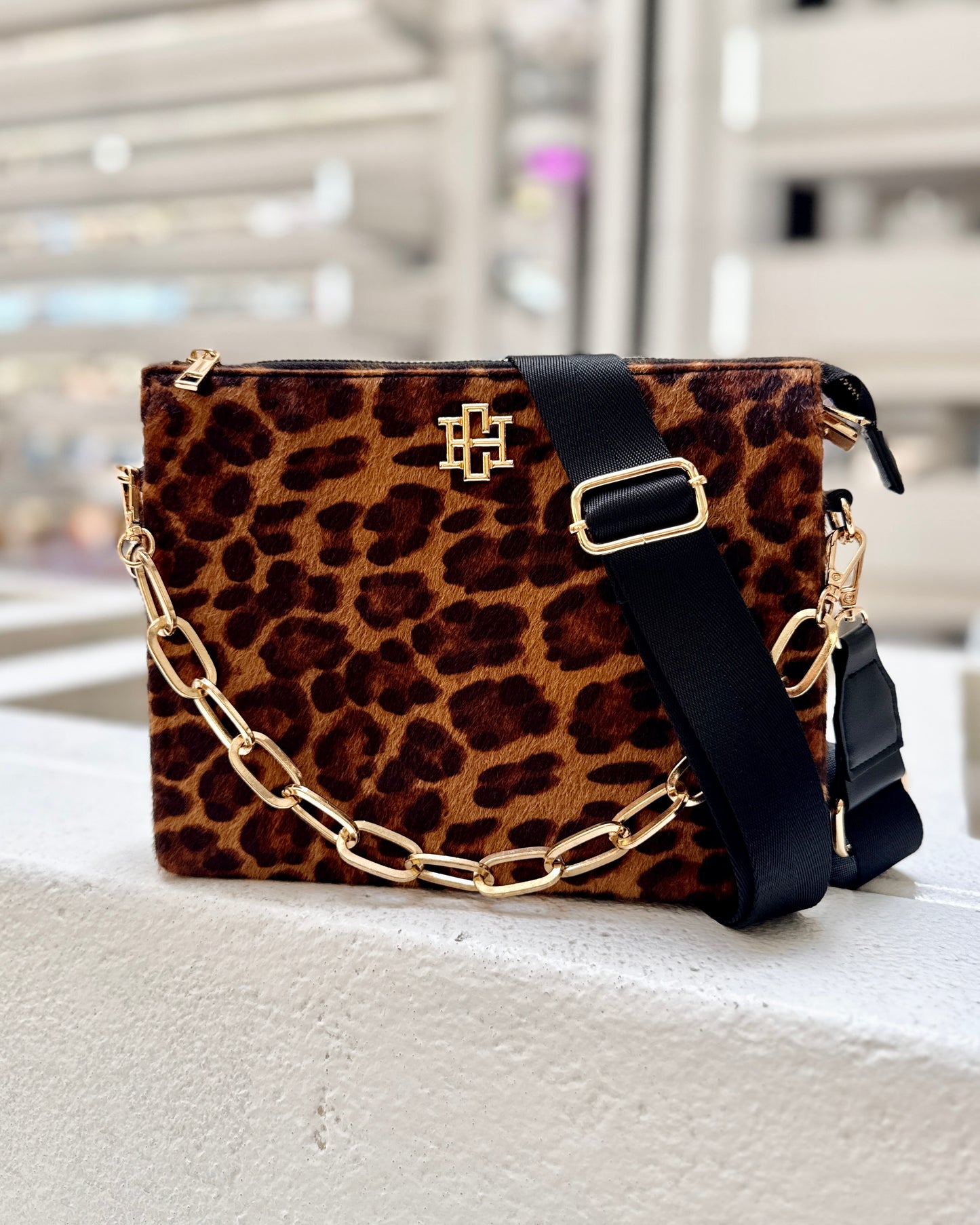 Ariana Crossbody Spotted Saddle