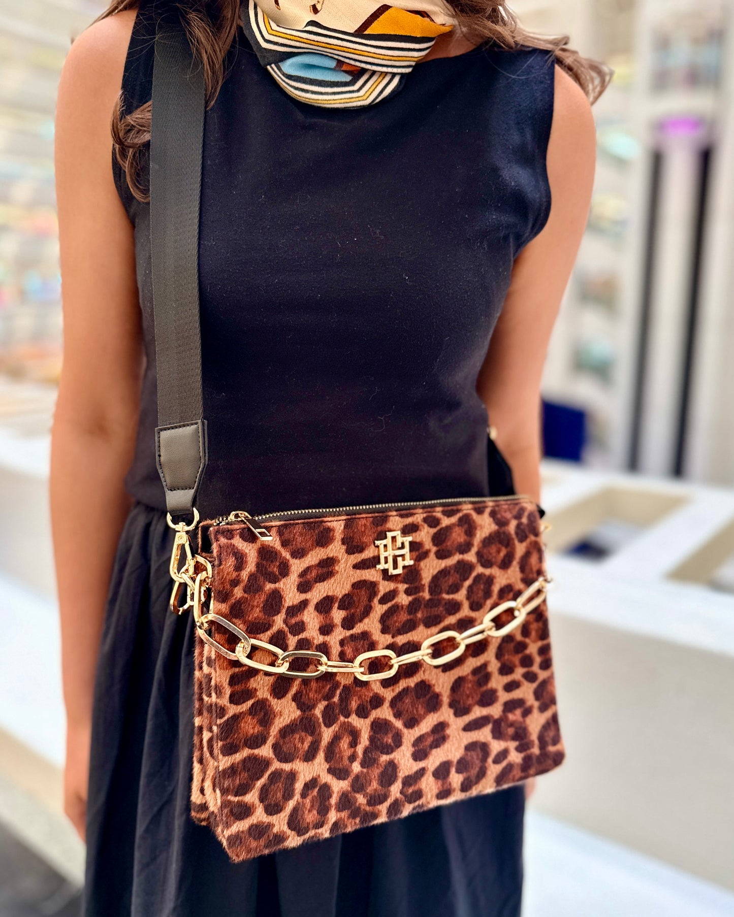 Ariana Crossbody Spotted Saddle