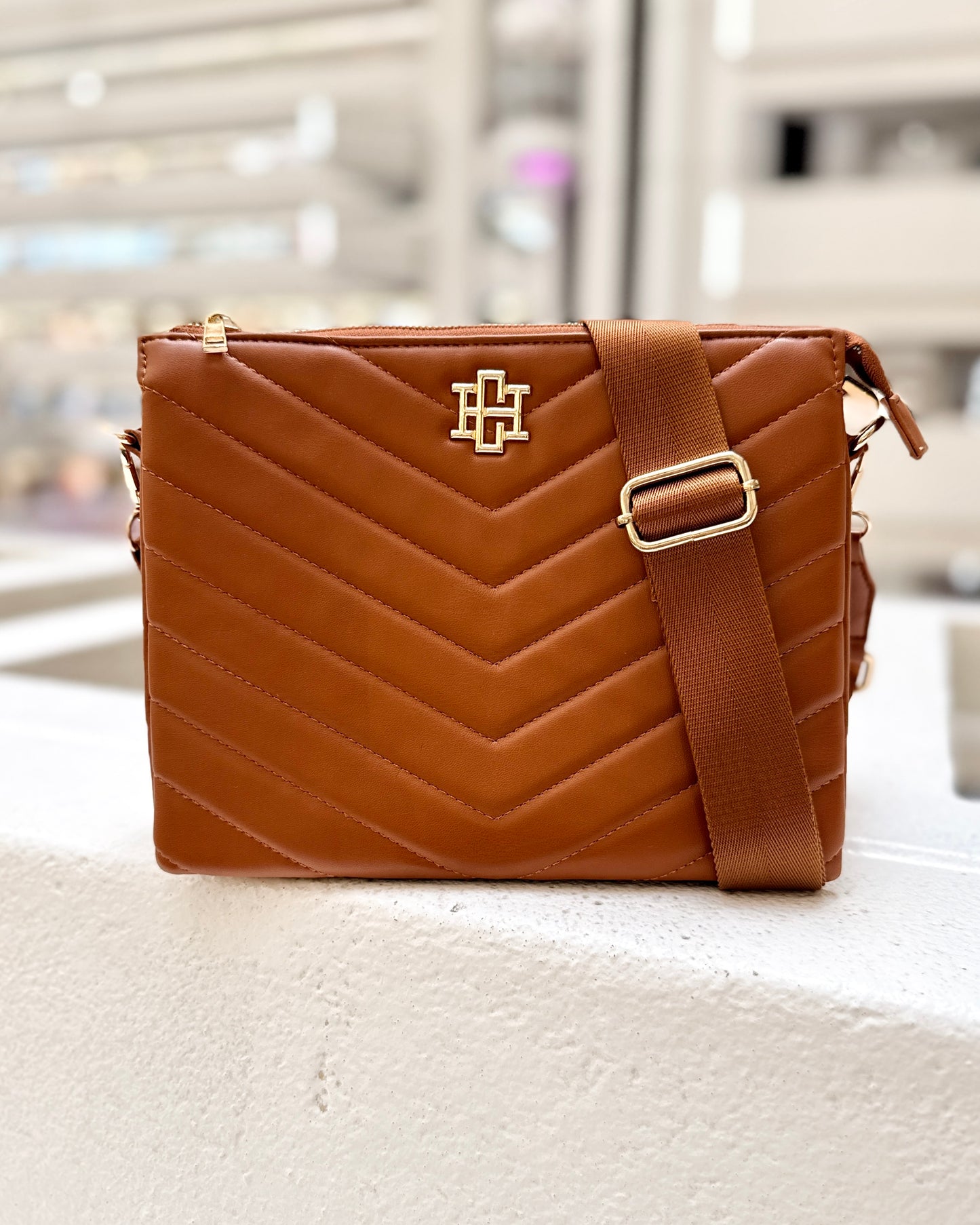Ariana Crossbody Saddle VQ
