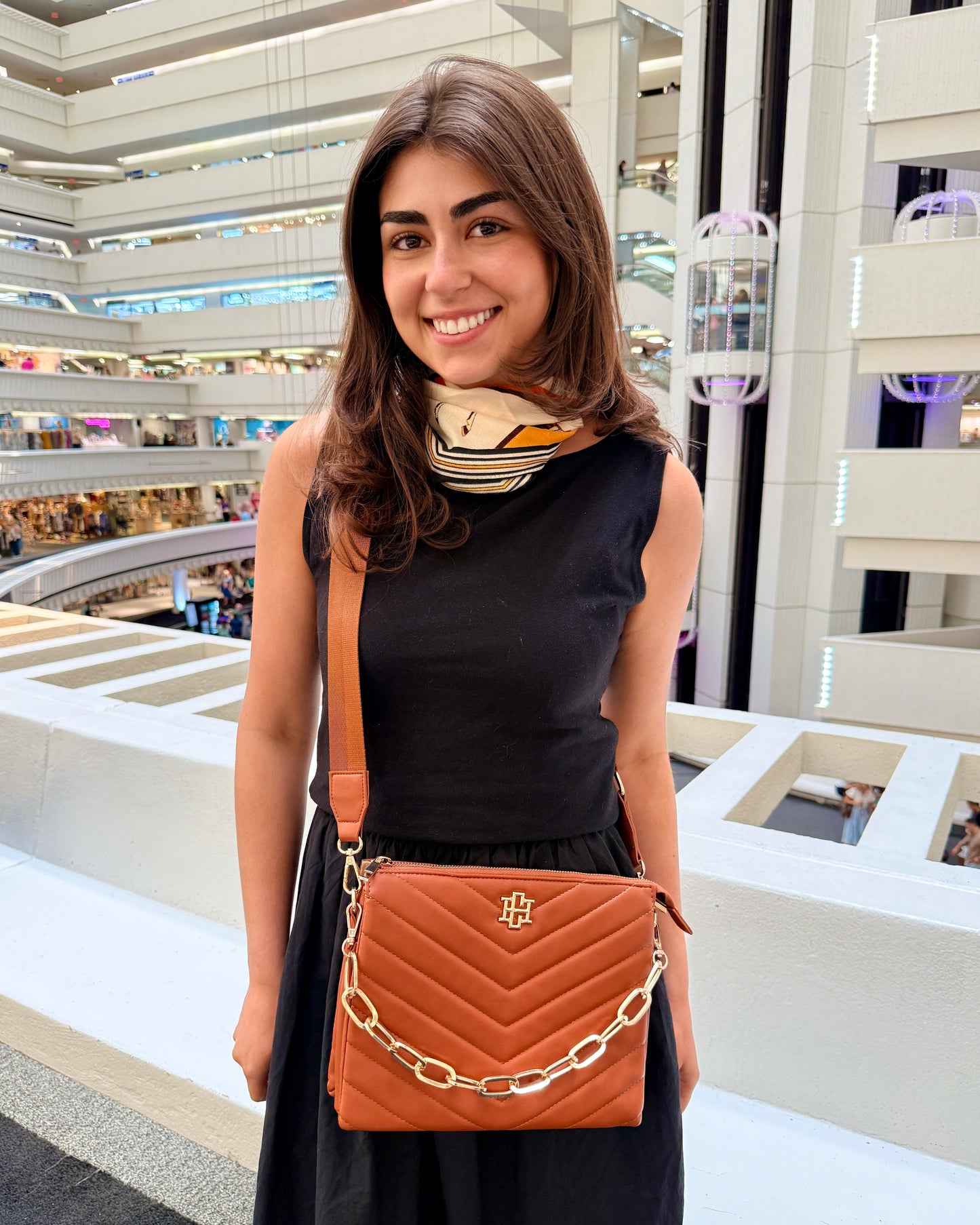 Ariana Crossbody Saddle VQ