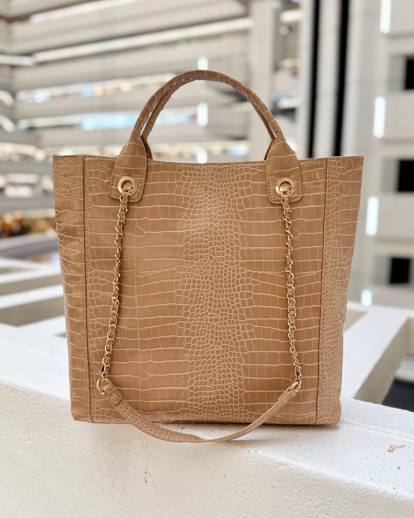 Kinzley Tote Latte EC