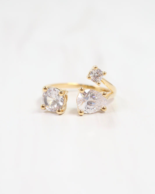 Randi Crystal Ring Gold