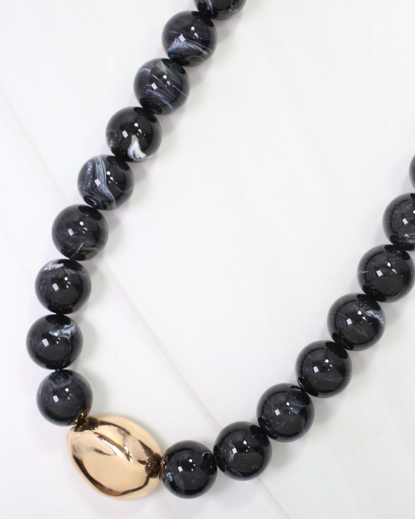 Brooklyn Bold Stone Necklace Black