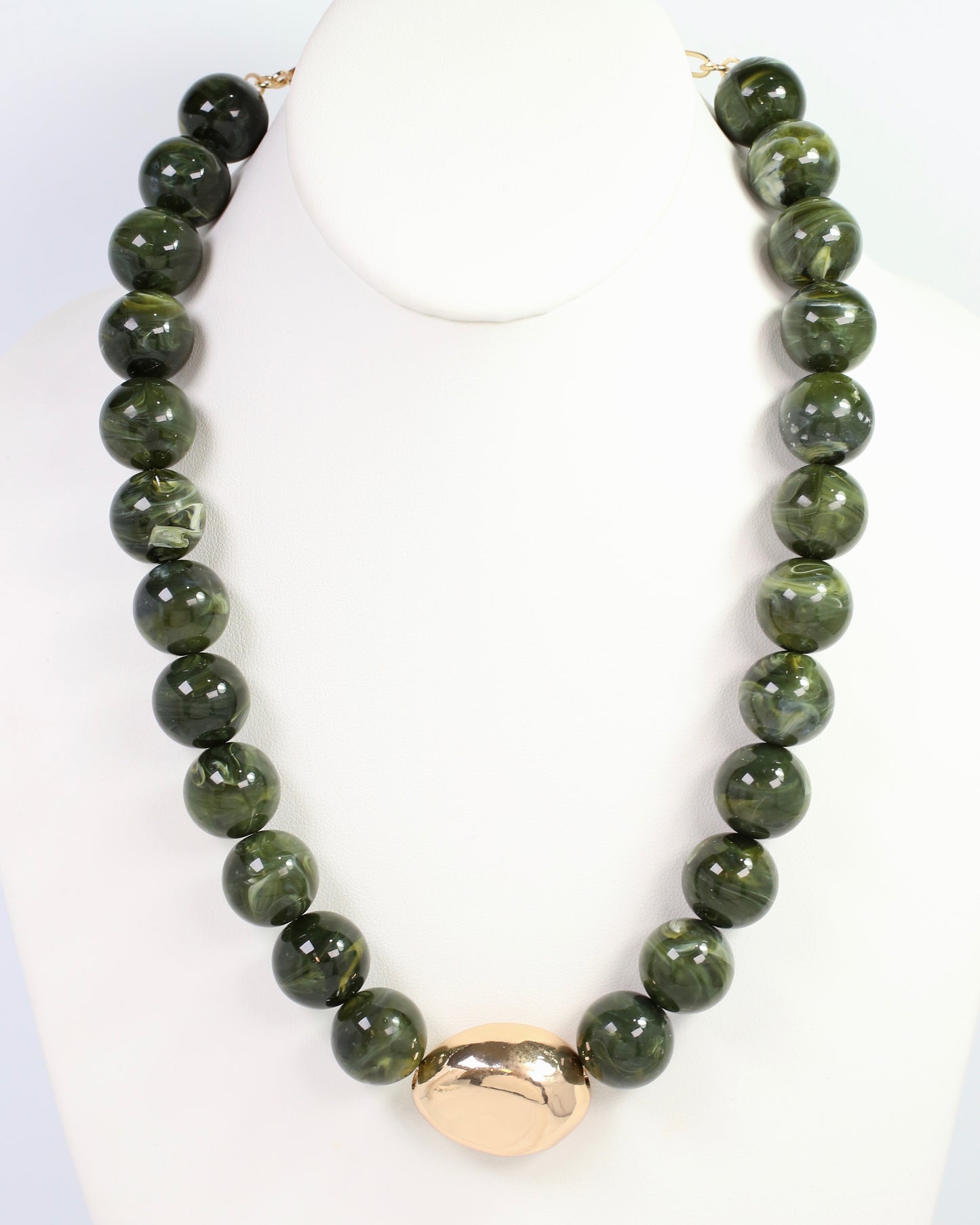 Brooklyn Bold Stone Necklace Olive
