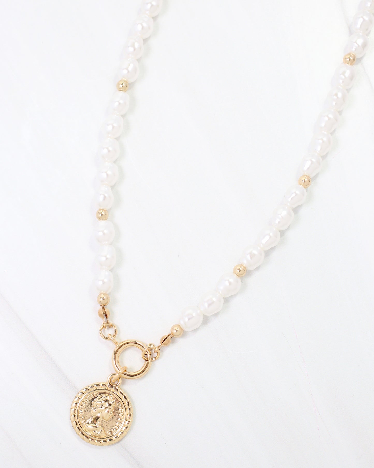 Oneonta Pearl and Coin Necklace Gold