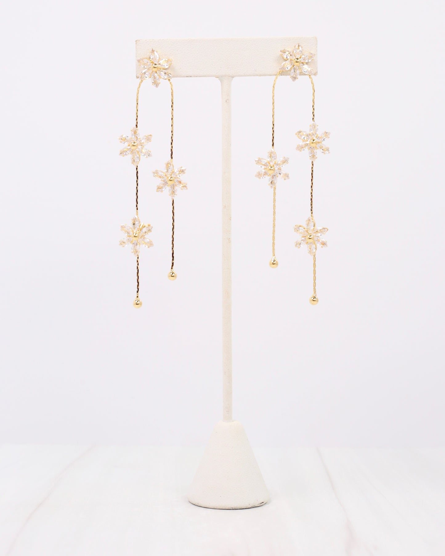 Chelsea Showstopper Earring Gold