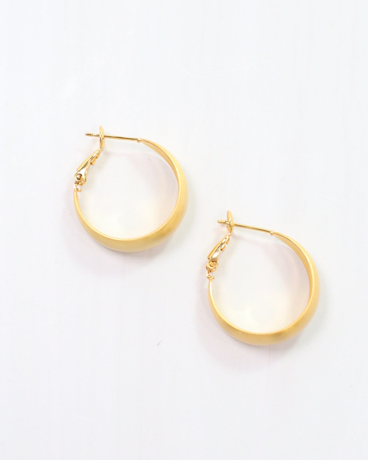 Williams Hoop Worn Gold