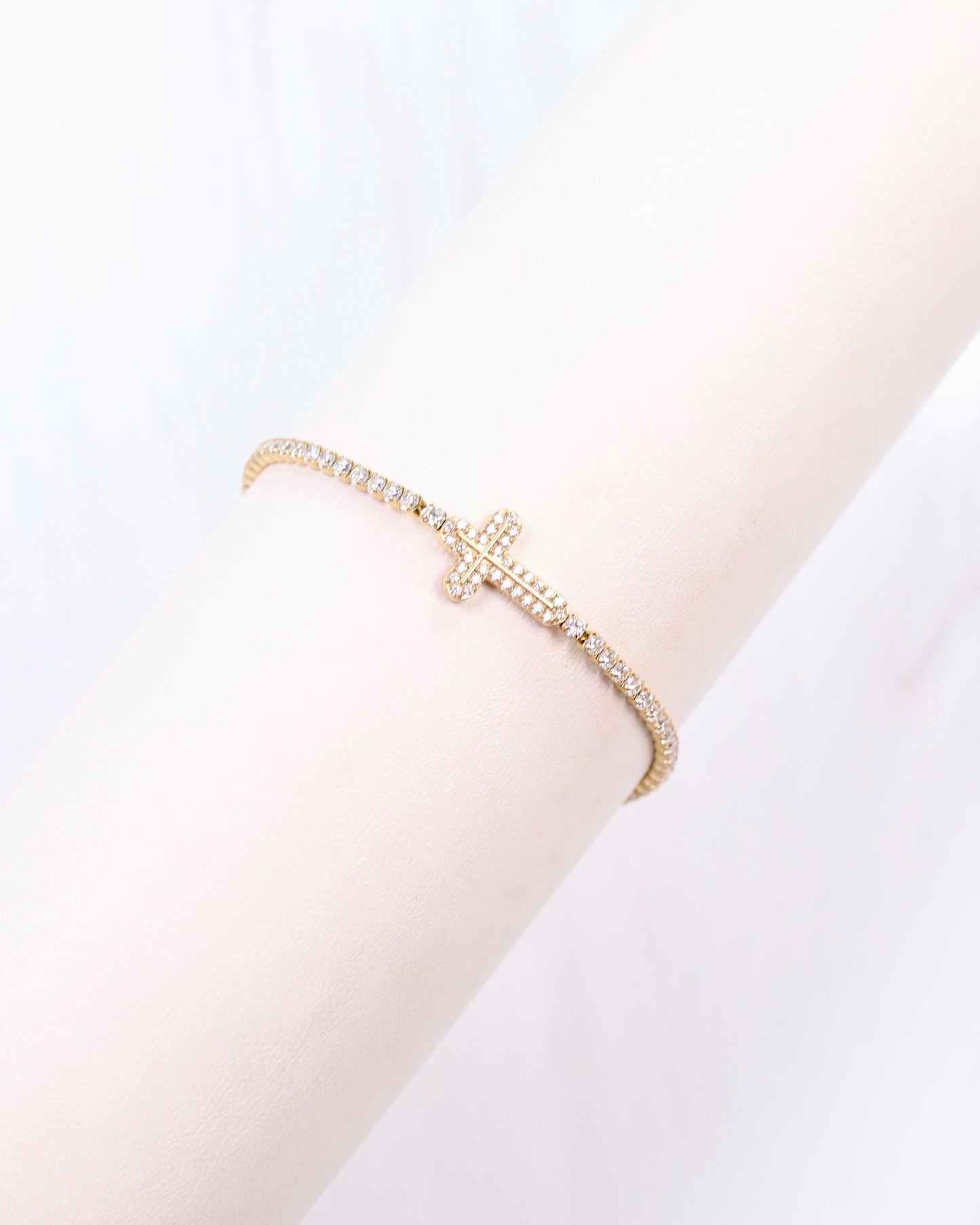 Naomi CZ Cross Bracelet Gold