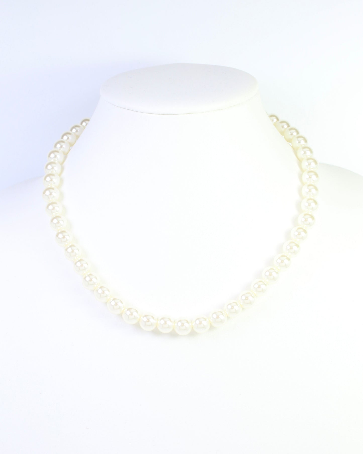Karina Large Pearl Beaded Necklace Cream