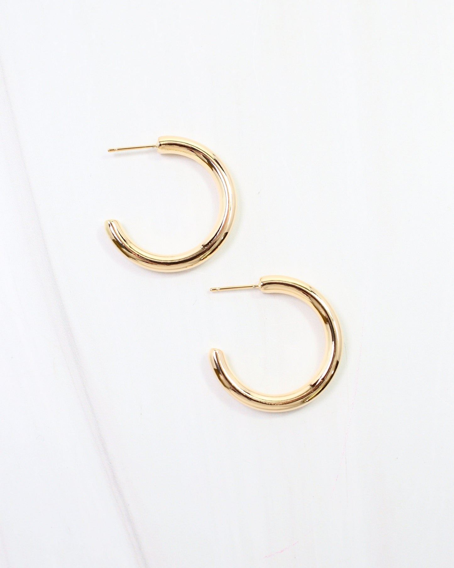 Castlebar Hoop Earring Shiny Gold