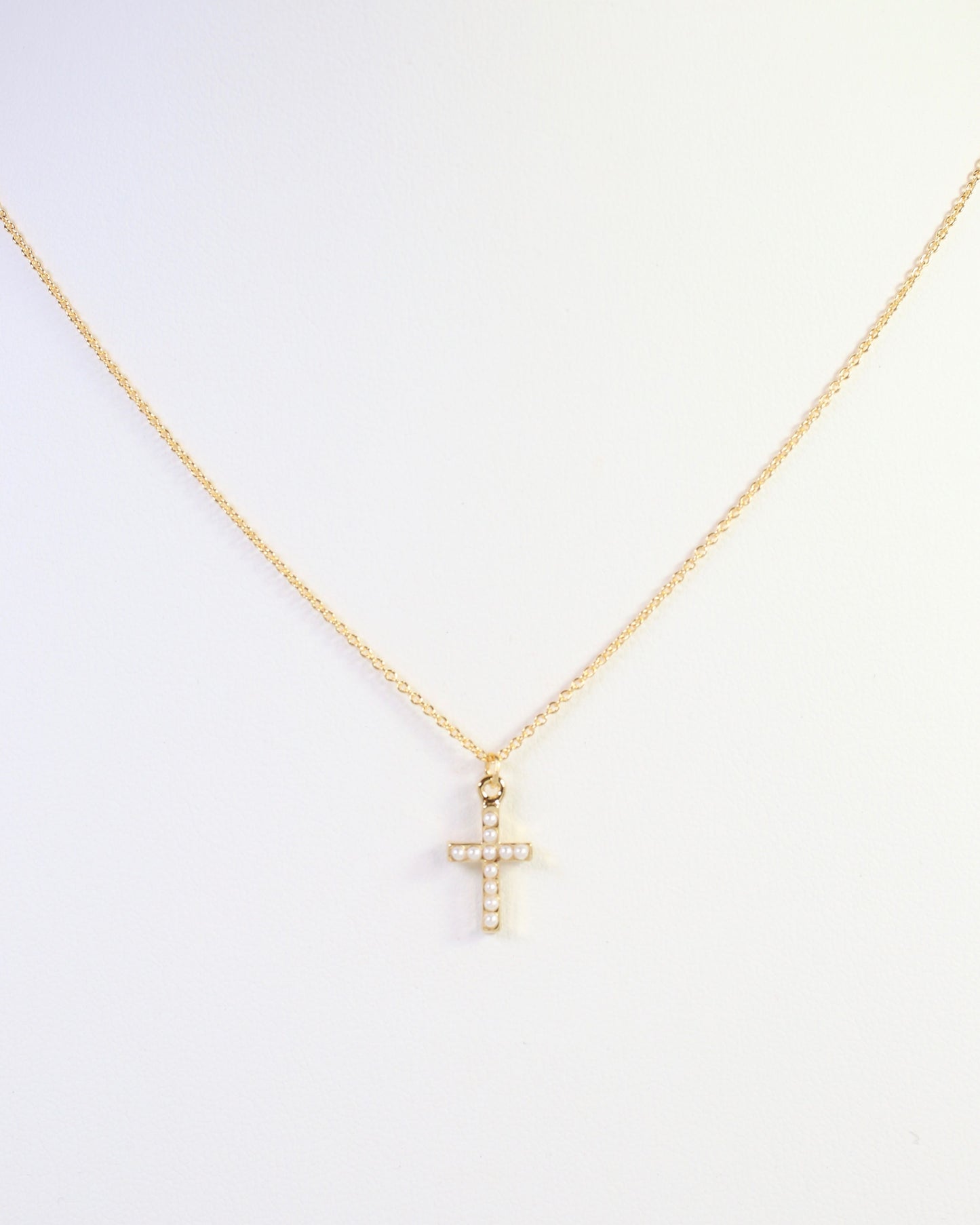 Corinth Pearl Cross Necklace Gold