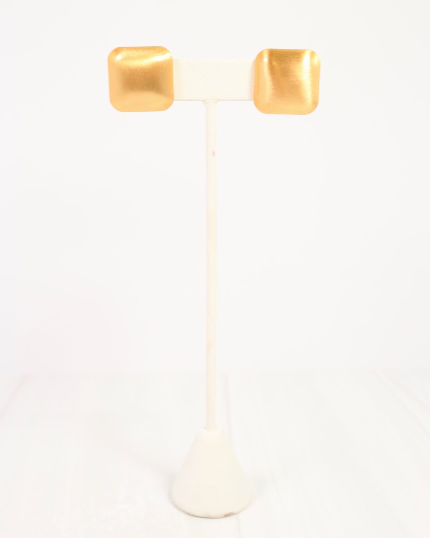 Trish Brushed Stud Earring Gold