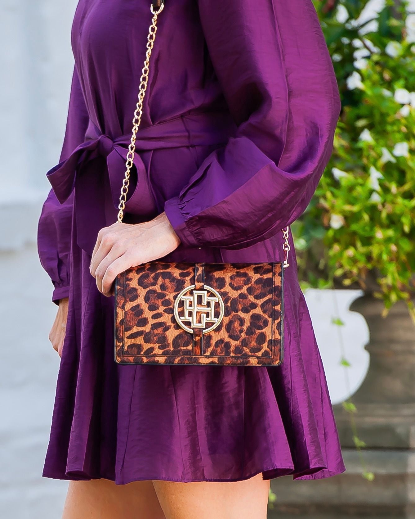Cecilia Circle Logo Handbag Spotted Saddle