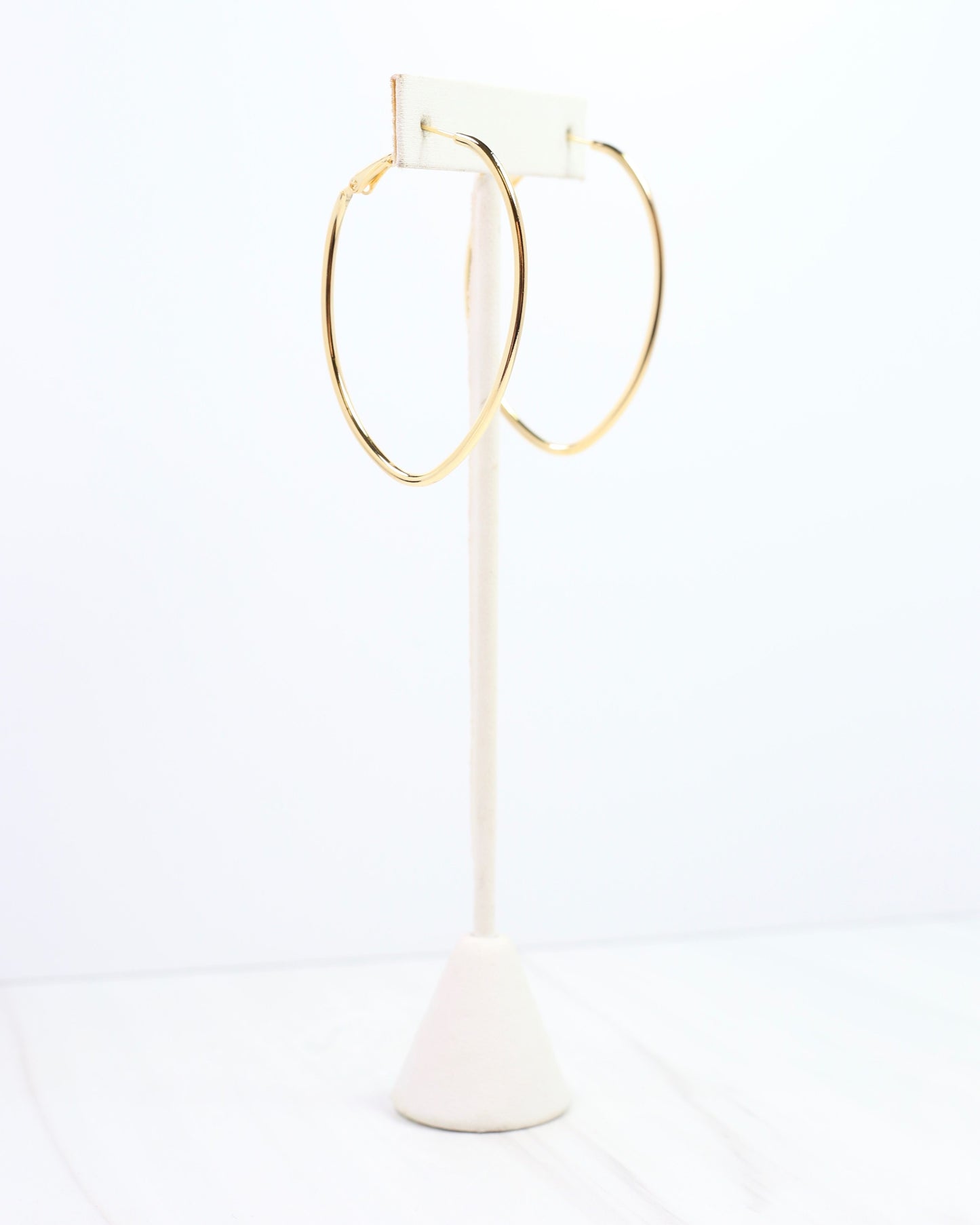 Daniiella Oval Hoop Gold