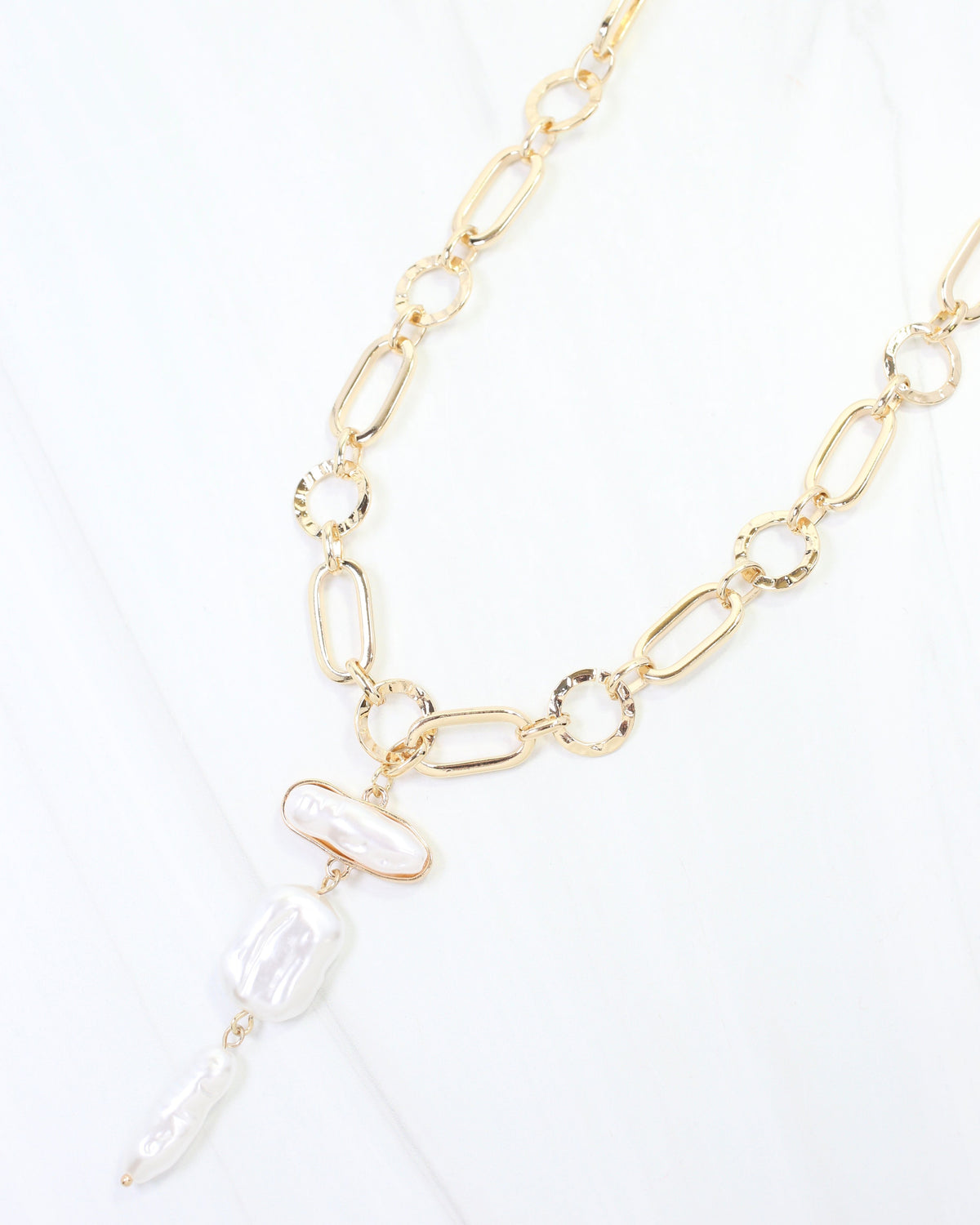 Avery Pearl Drop Necklace Gold