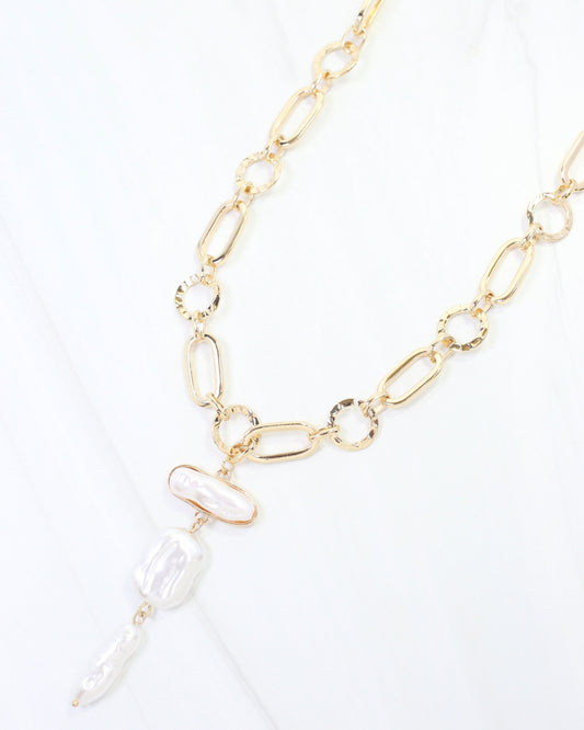 Avery Pearl Drop Necklace Gold