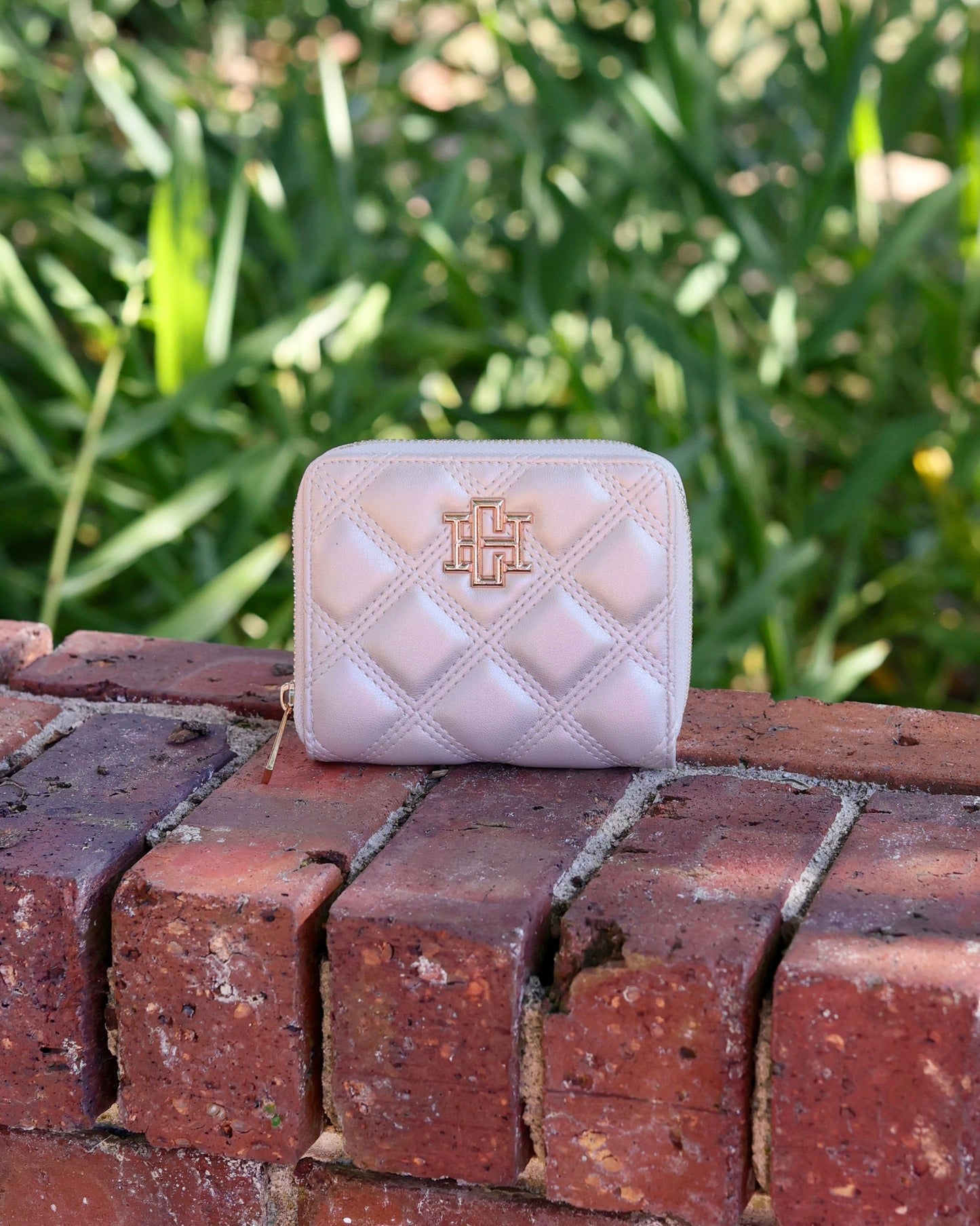 Blakely Wallet Pearl DQ