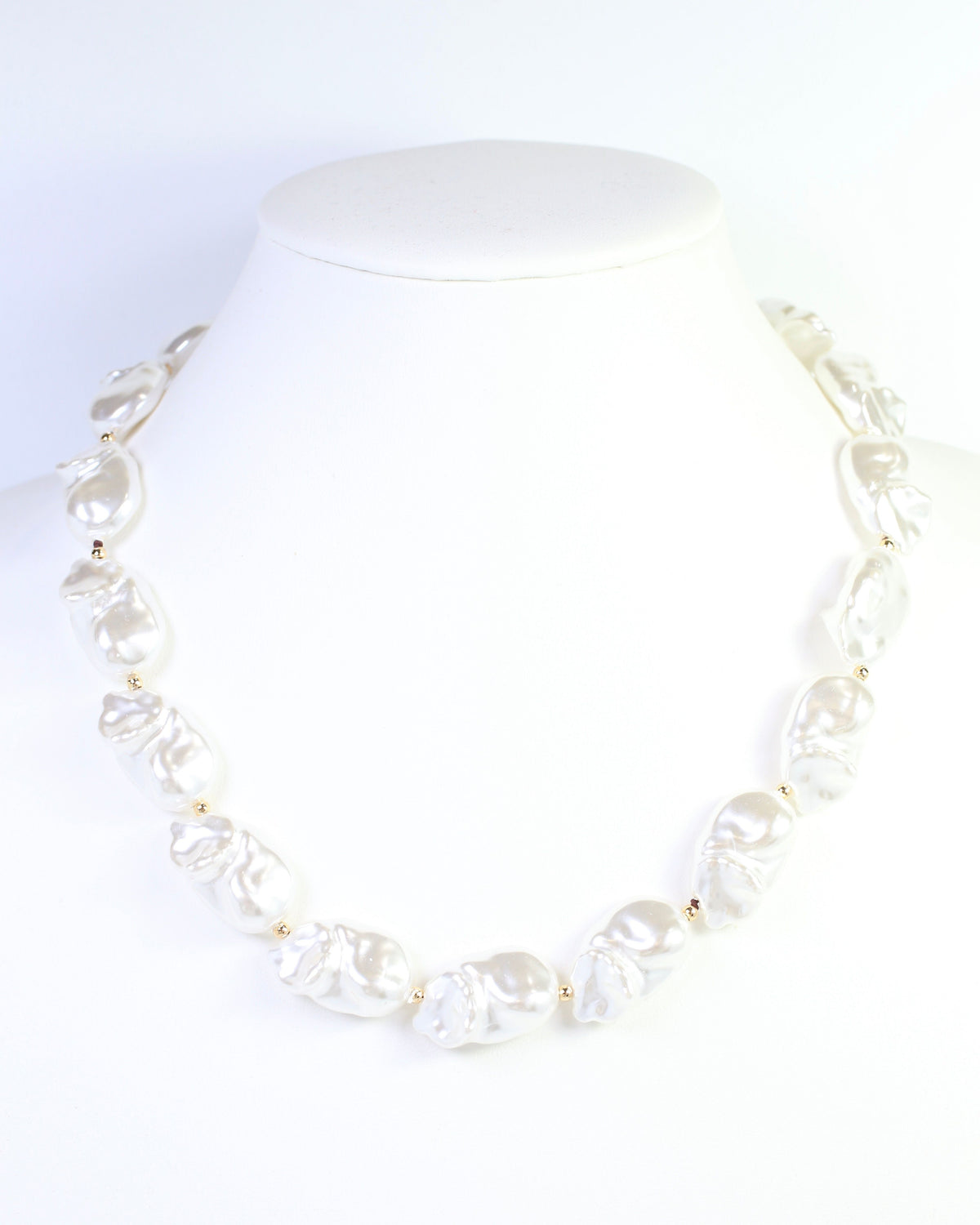 Paulina Pearl Necklace Cream