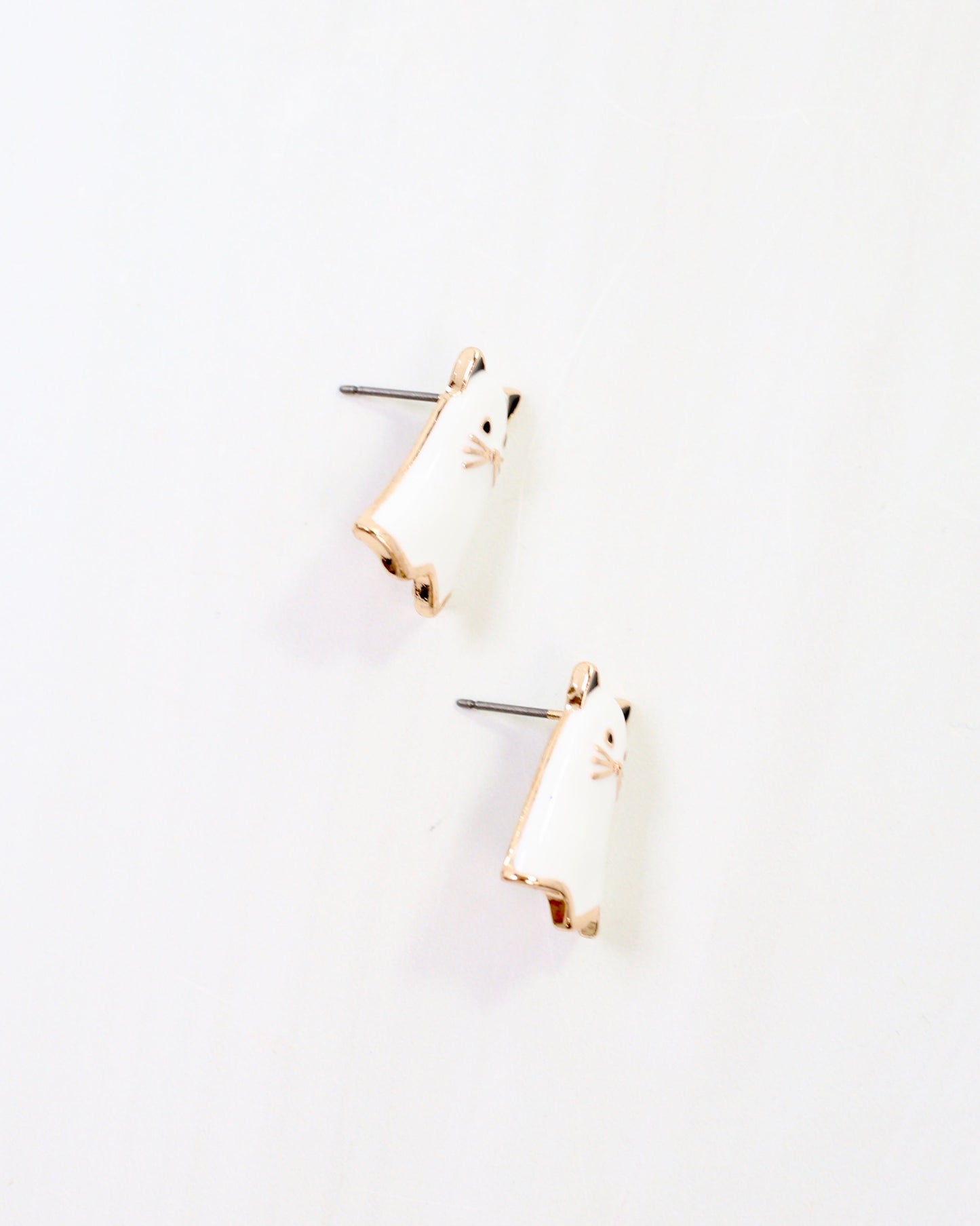 Ghouly Ghost Cat Stud White